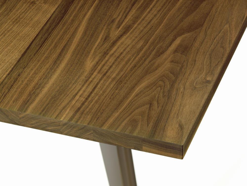 Vitra EM Table - Modern Wooden Side Table for Living Room, Bedroom & Office - Scandinavian Design with Natural Wood Finish - Perfect for Coffee, Books & Decor
