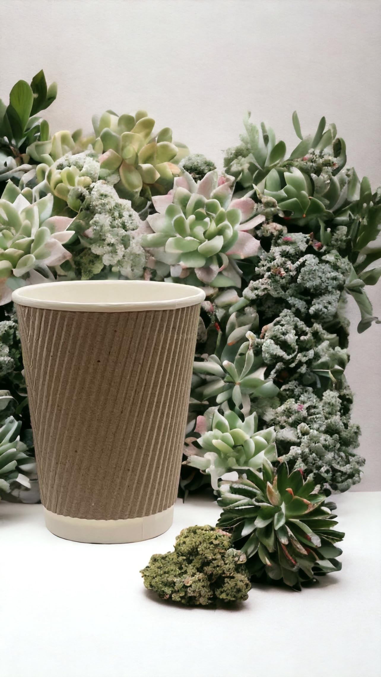 500 Pack 8oz (240ml) Kraft Brown Triple Wall Disposable Coffee Cups - Eco-Friendly Ripple Design for Hot Beverages, Perfect for Coffee Shops, Offices, and Catering Events