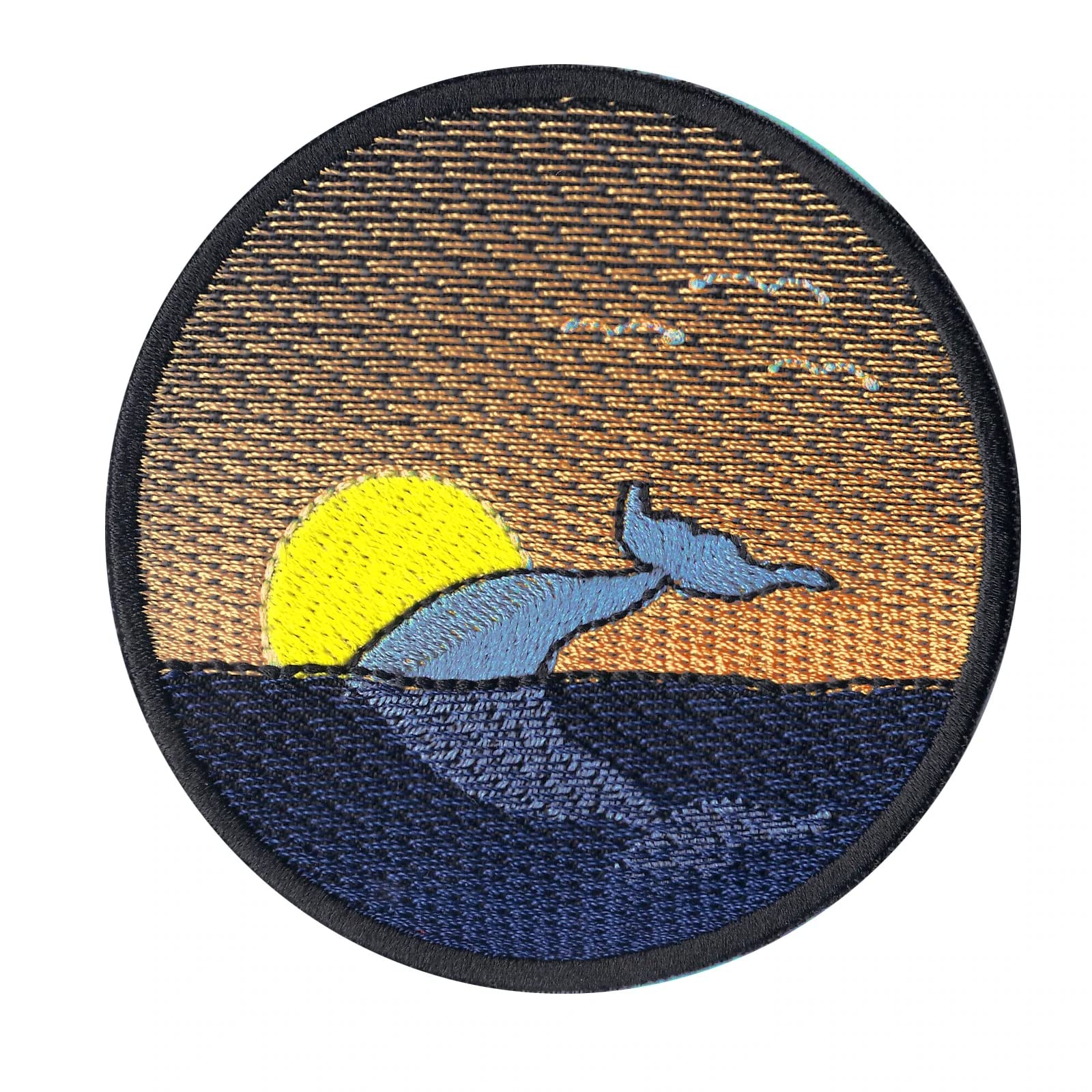 Whale Tail Sunset Ocean Patch - Embroidered Iron-On Applique for Jackets, Bags & DIY Crafts - Perfect for Beach Lovers & Marine Life Enthusiasts