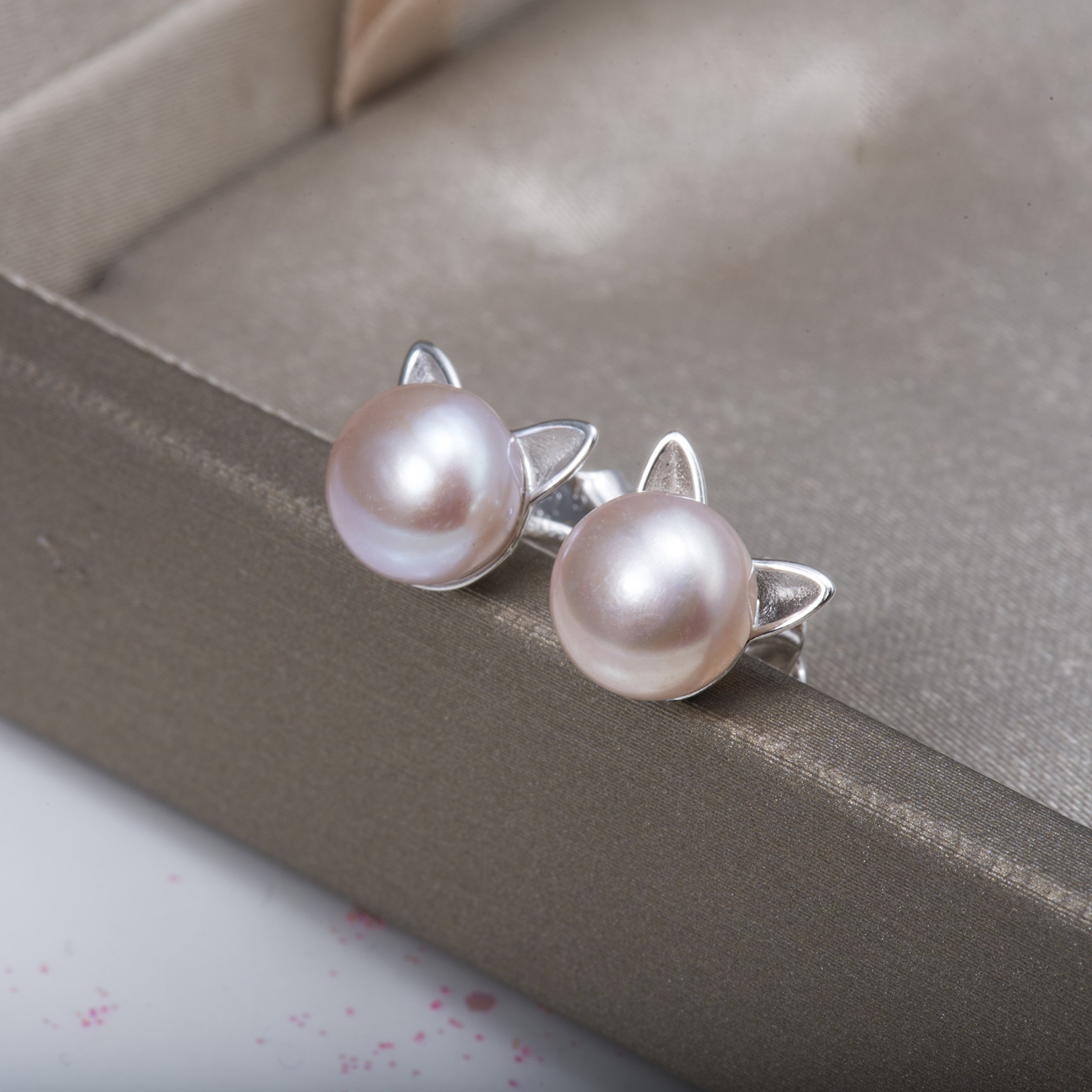 Elegant S.Leaf Cat Earrings with Pearl Accents - Sterling Silver Jewelry for Women | Perfect Cat Lover Gifts, Memorial Keepsakes & Fashion Accessories for Cat Enthusiasts | Ideal for Daily Wear, Special Occasions & Cat-Themed Events