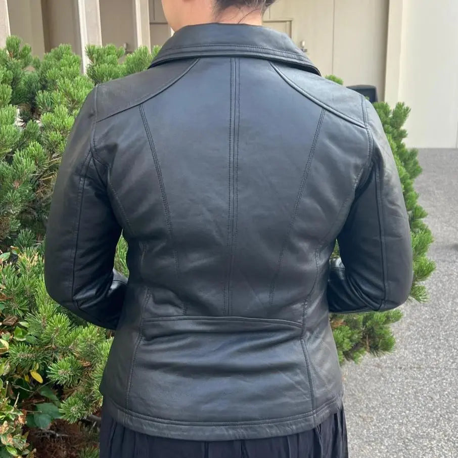 Vintage Women's Lamb Leather Jacket with Classic Collar - Stylish Outerwear for Fall & Winter Fashion, Date Nights & Casual Outings