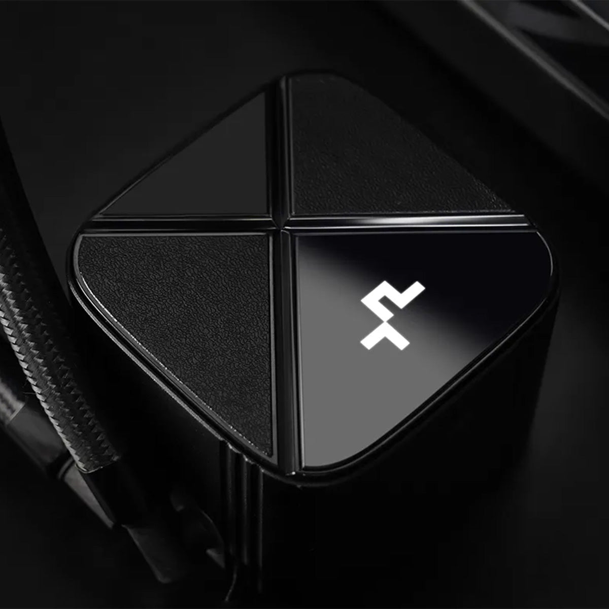 Deepcool LS720S ZERO DARK 360mm AIO Liquid CPU Cooler - High Performance RGB Cooling for Gaming PC, Workstation & Overclocking