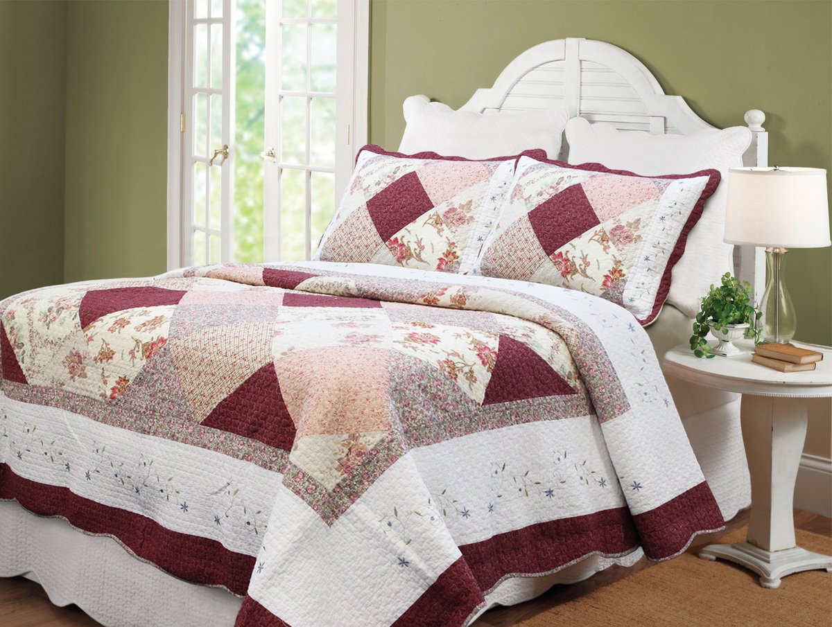 100% Hypoallergenic Cotton Patchwork 3-Piece Quilt Set - Full/Queen Size Burgundy Bedding for Cozy Bedroom Decor | Soft & Breathable Comforter for All Seasons