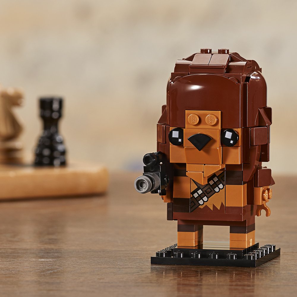 LEGO BrickHeadz Chewbacca 41609 Star Wars Building Kit (149 Pieces) - Perfect for Collectors, Gifts & Kids Play | Build & Display Your Favorite Star Wars Character