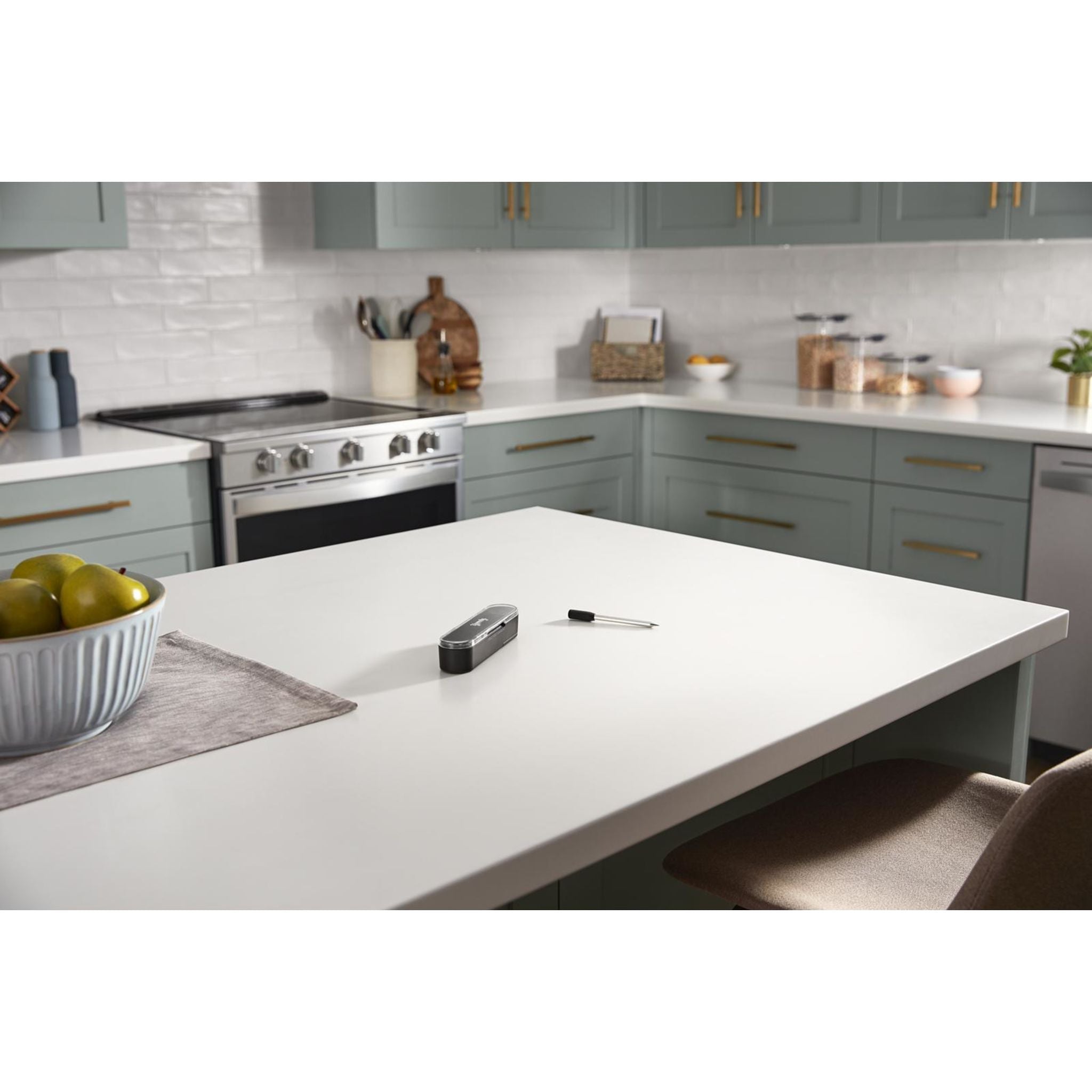 Whirlpool WDT750SAKZ Stainless Steel Dishwasher with Heavy-Duty Tub - Quiet 44 dBA Operation for Open Kitchen & Entertaining Spaces