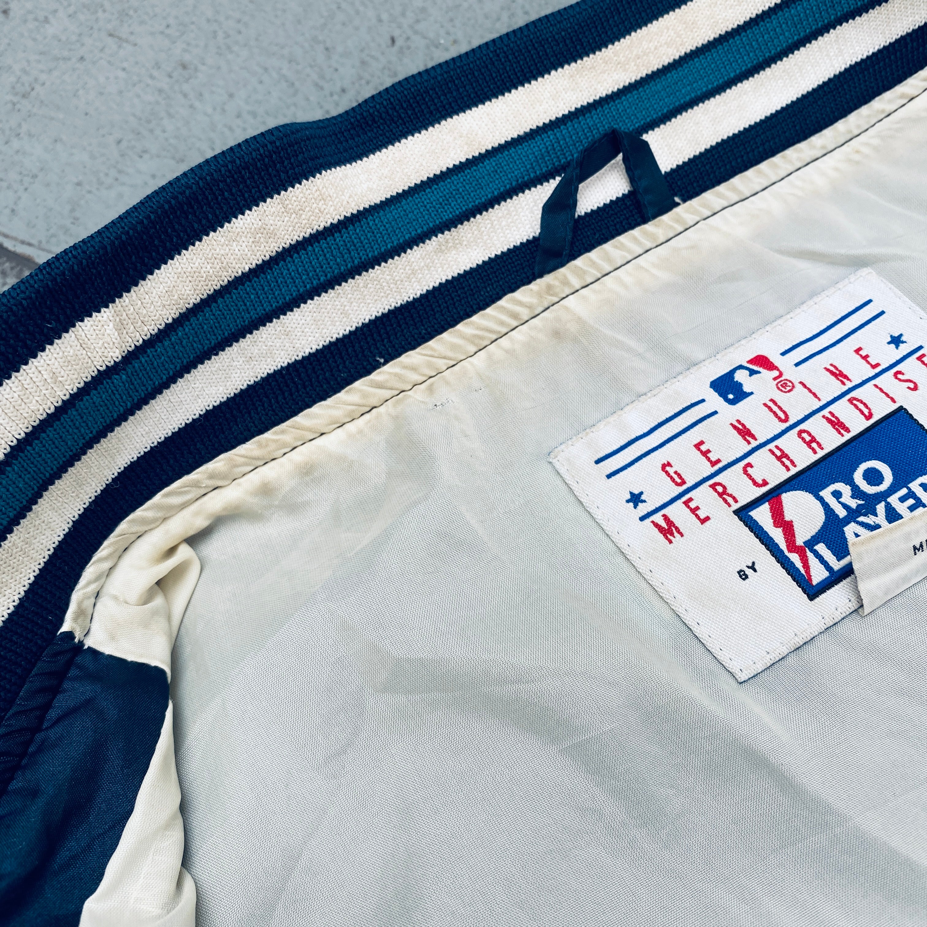 Seattle Mariners 1990s Vintage Pro Player Lightweight Dugout Bomber Jacket XXL - Perfect for Baseball Games, Retro Fashion & Sports Fan Collectibles