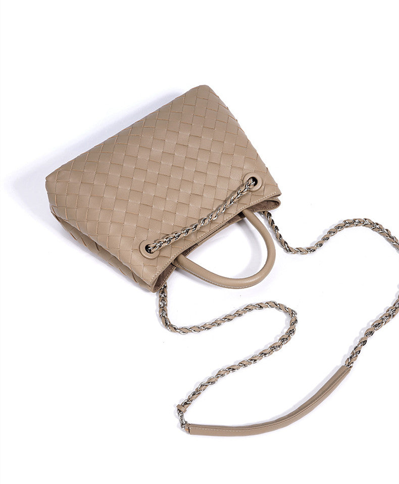 Stylish Woven Leather Crossbody Chain Bag for Women - Fashionable Shoulder Purse for Daily Use, Parties & Date Nights