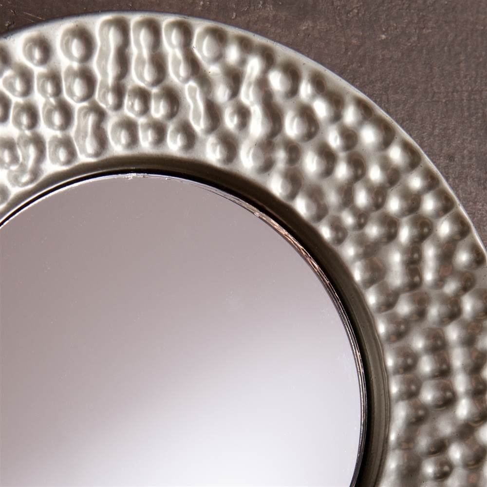 Southern Enterprises SEI Furniture 4-Piece Sphere Wall Mirror Set in Hammered Silver - Modern Home Decor for Living Room, Bedroom & Entryway