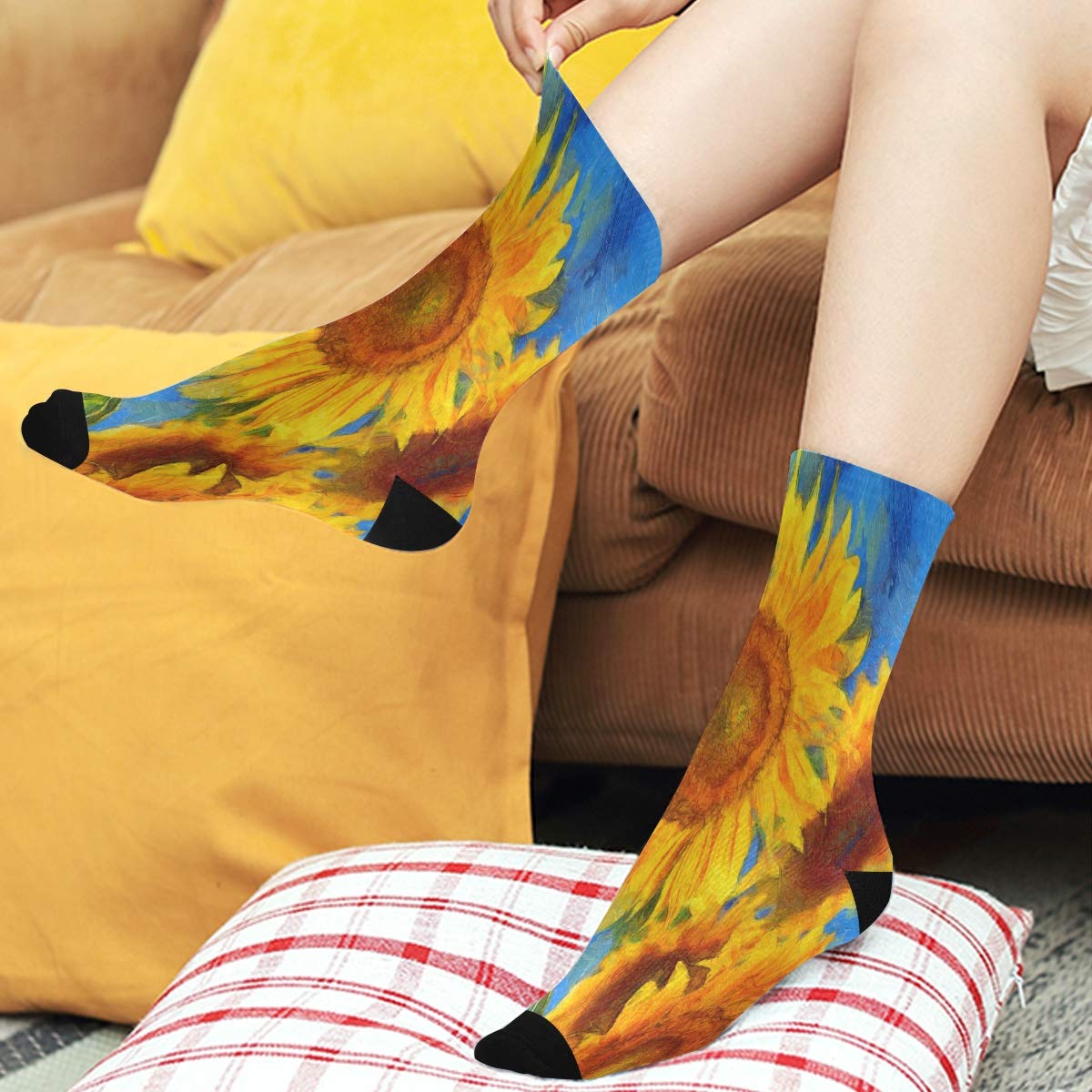 ALAZA Unisex Van Gogh Sunflower Art Crew Socks - Comfortable Casual Novelty Socks for Women & Men - Perfect for Daily Wear, Gifts & Art Lovers