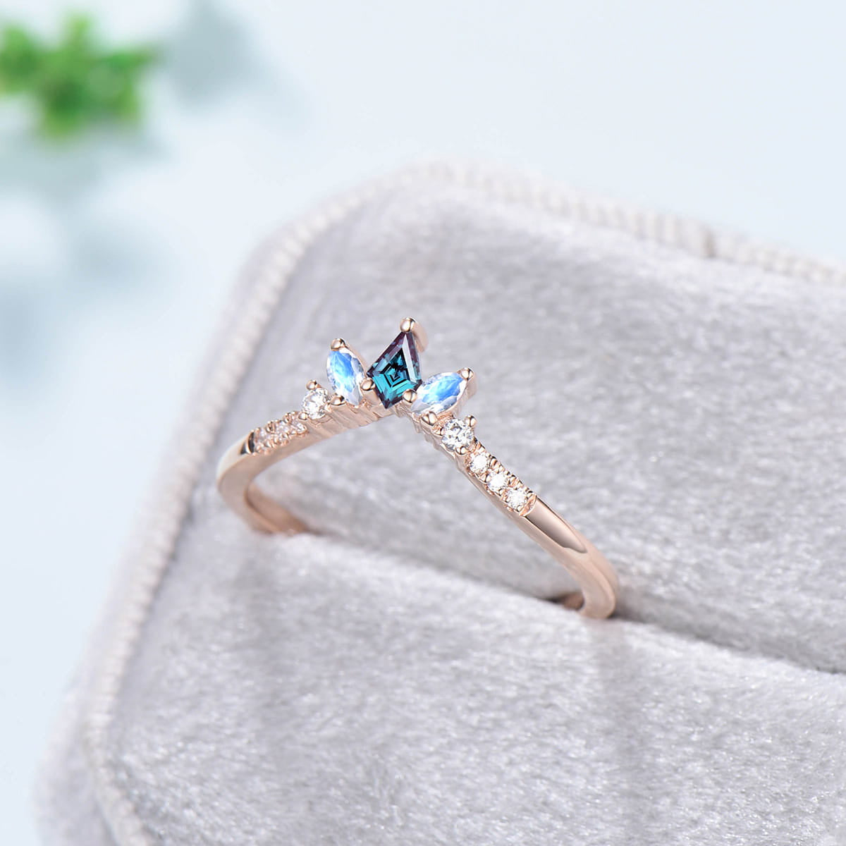 Art Deco Alexandrite & Moonstone Wedding Ring Set - Marquise Cut Eternity Band with Moissanite Accents, Unique V-Shaped Stackable Ring for Women, Perfect for Bridal Jewelry, Anniversary Gifts & Special Occasions