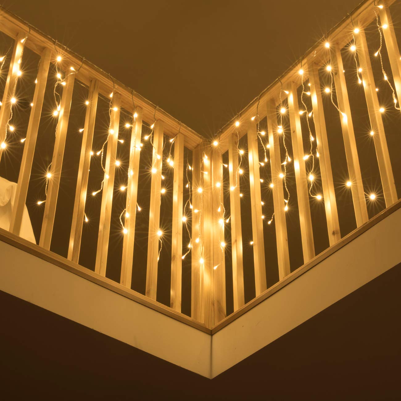 400 LED 32Ft Christmas Icicle Lights - 8 Lighting Modes Fairy String Lights for Indoor Outdoor Decor | Perfect for Christmas Tree, Thanksgiving, Wedding, Party, Bedroom & Garden (Warm White)