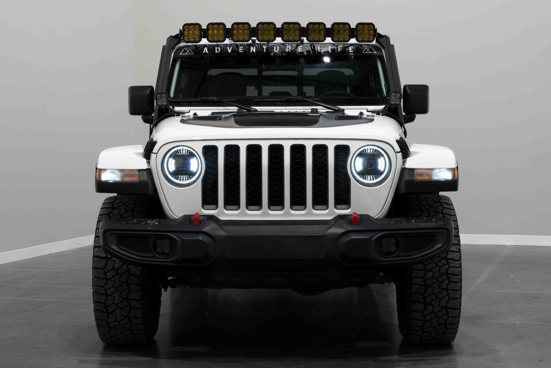 Premium LED Headlights for 2020-2025 Jeep Gladiator - High Brightness, Easy Installation - Perfect for Off-Roading & Night Driving