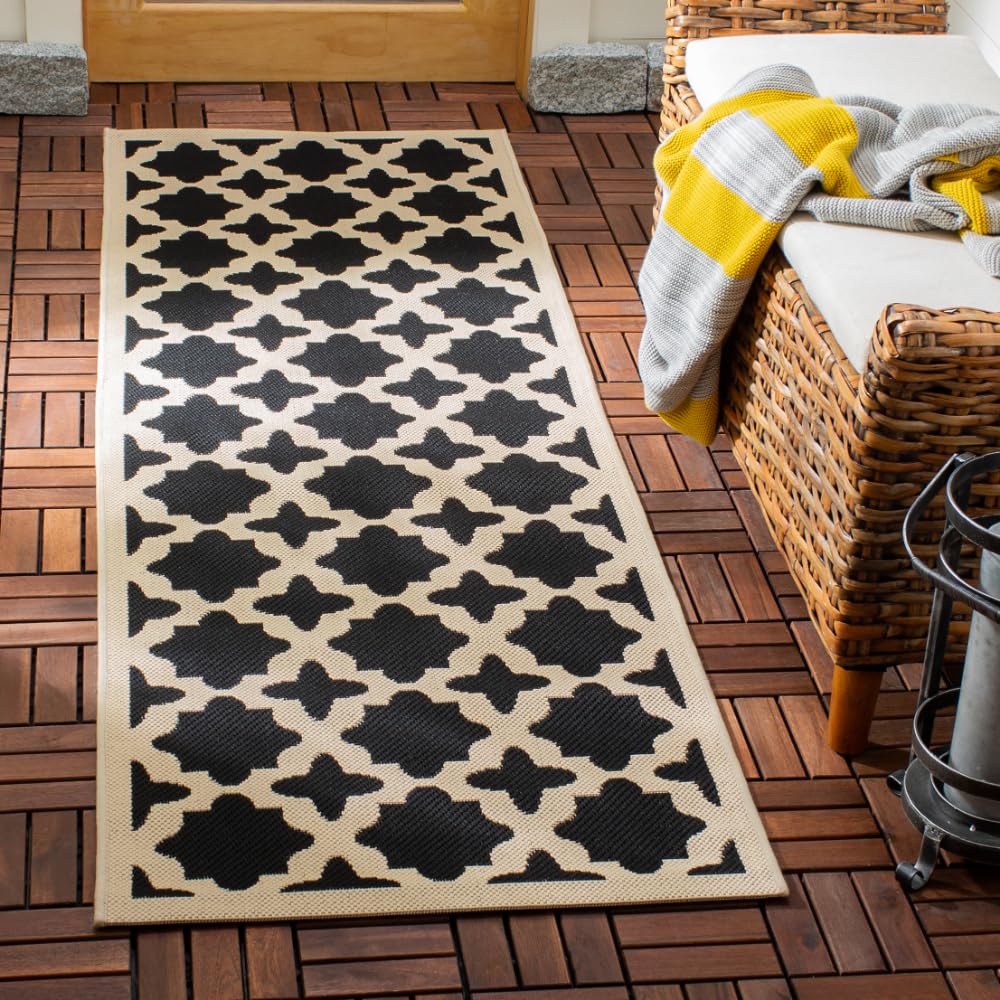 SAFAVIEH Courtyard Collection 2'3