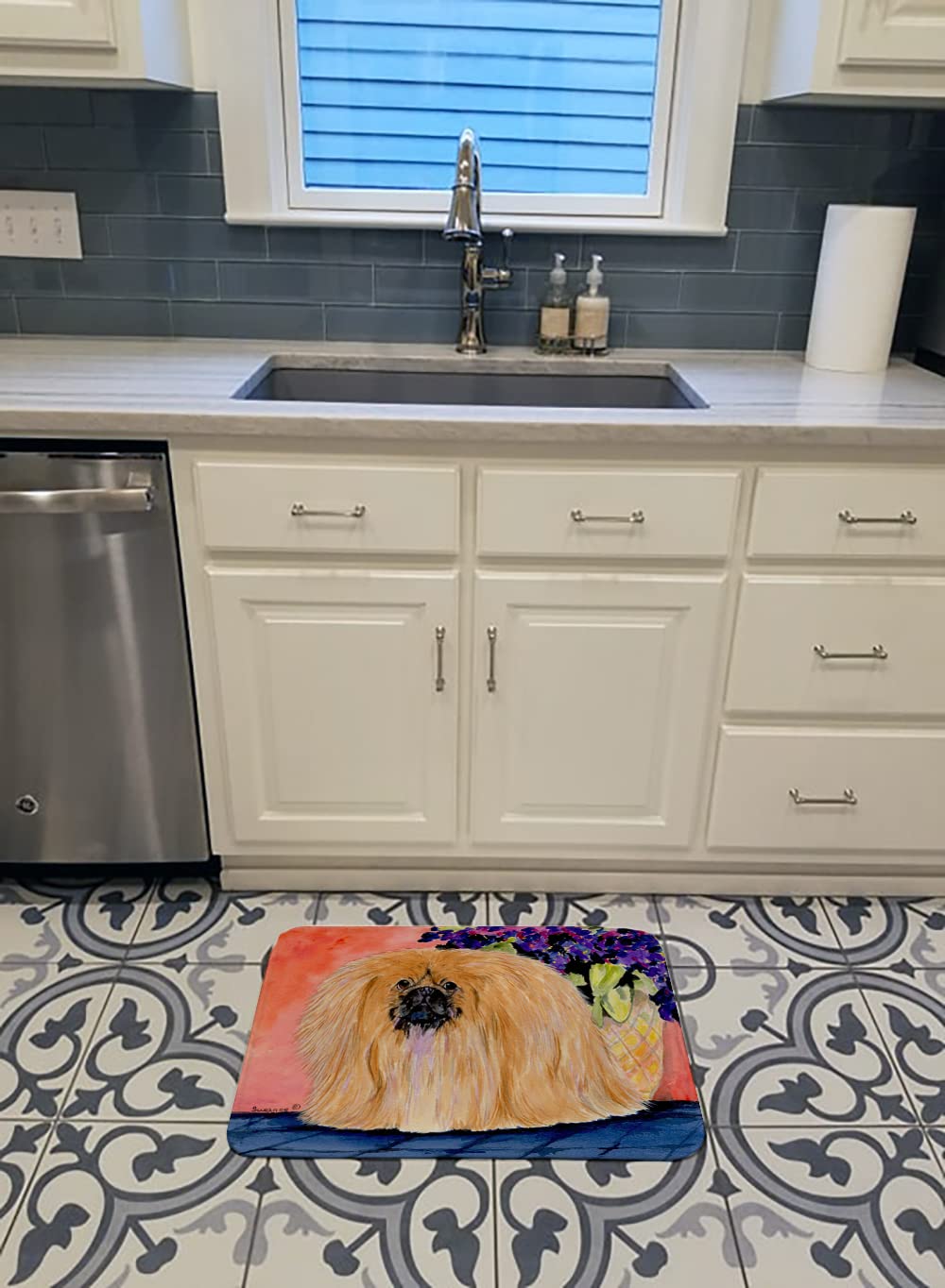 Pekingese Machine Washable Memory Foam Bath Mat - Non-Slip Quick Dry Bathroom Rug, Durable Thick Kitchen Mat with Decorative Artwork | Perfect for Bathroom Safety & Kitchen Comfort