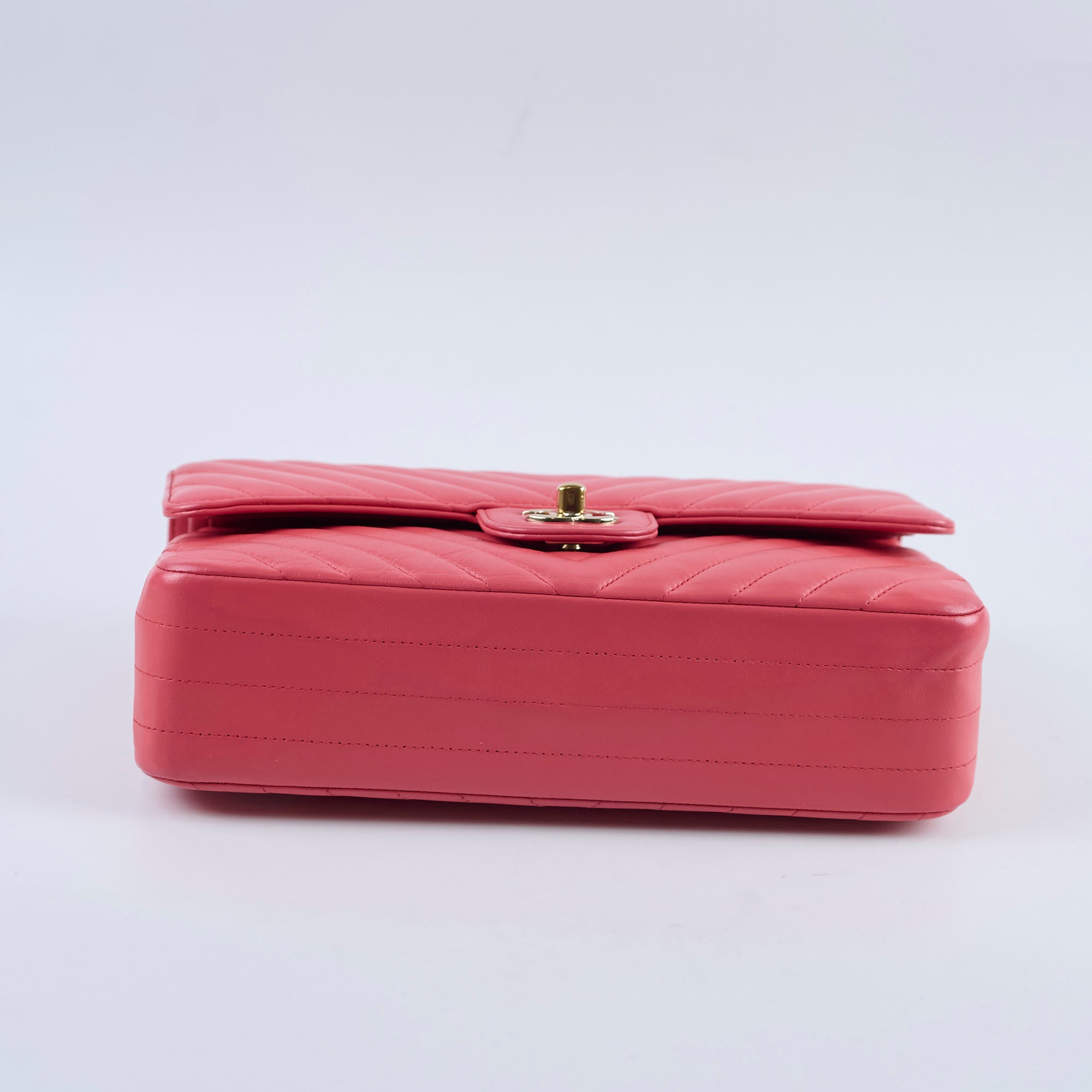Chanel Medium Chevron Classic Flap Bag in Pink Calfskin Leather - Luxury Handbag for Women, Perfect for Parties & Evening Events