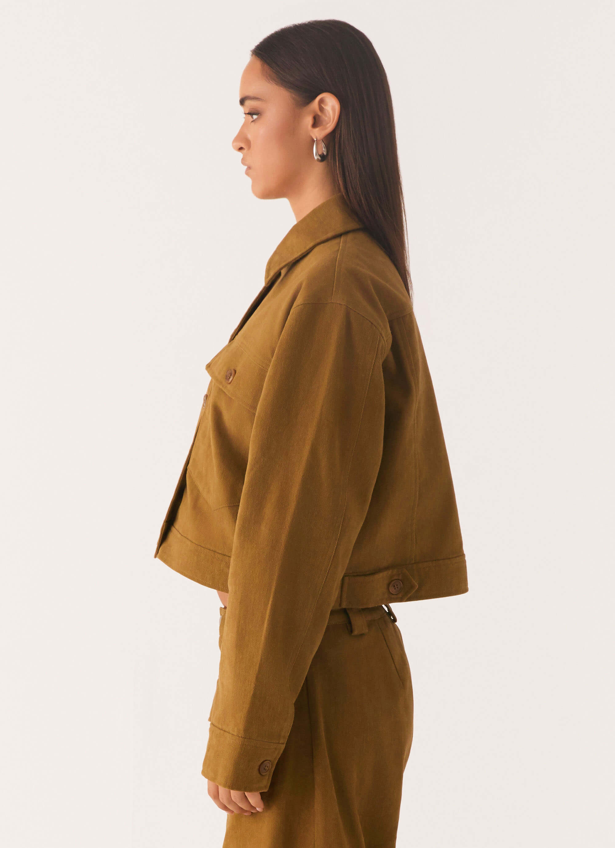 Avi Boxy Jacket - Stylish Brown Outerwear for Women | Trendy Casual & Streetwear Fashion | Perfect for Fall & Winter Layering