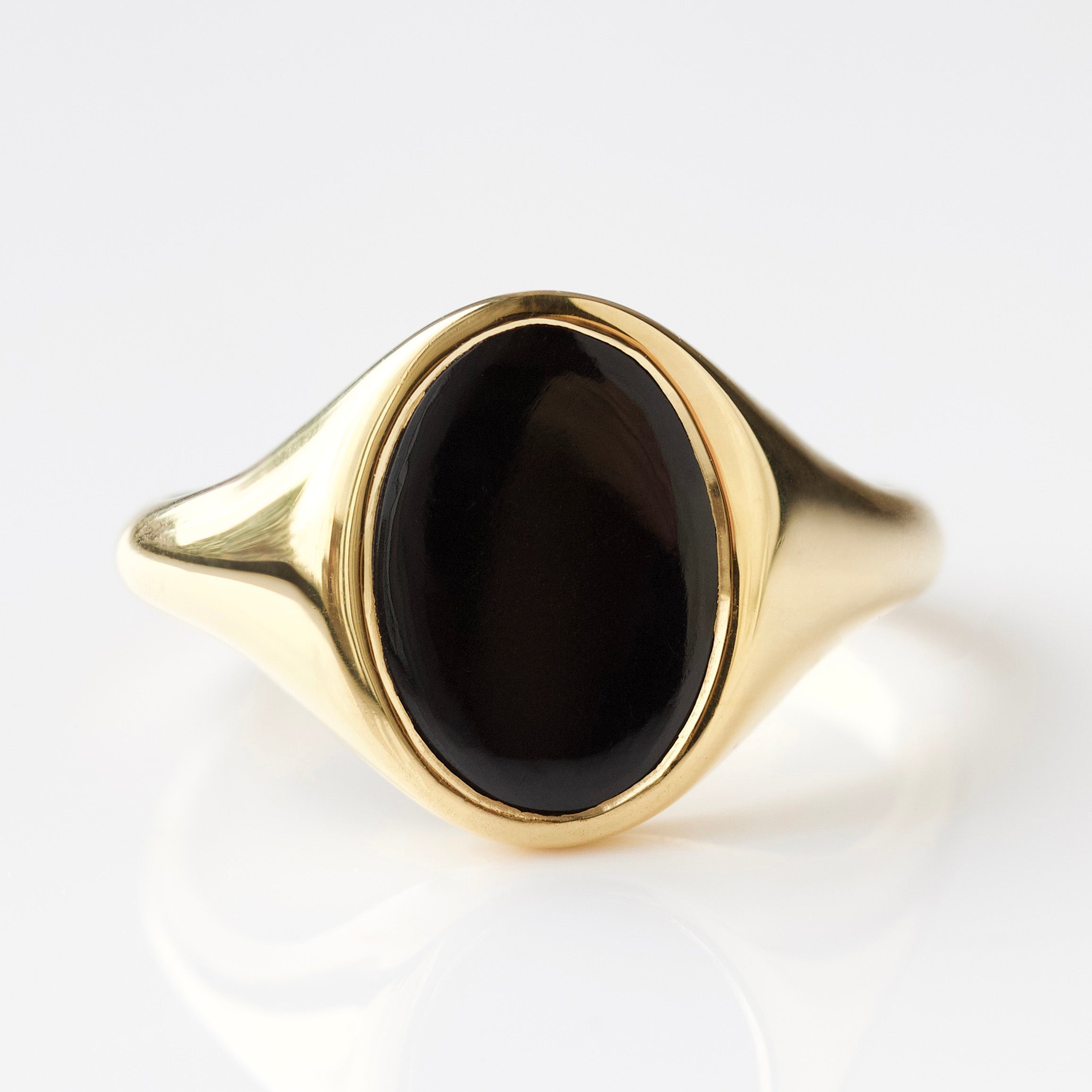Onyx Oval Signet Ring for Men - Elegant & Durable Jewelry for Everyday Wear, Gifts & Special Occasions