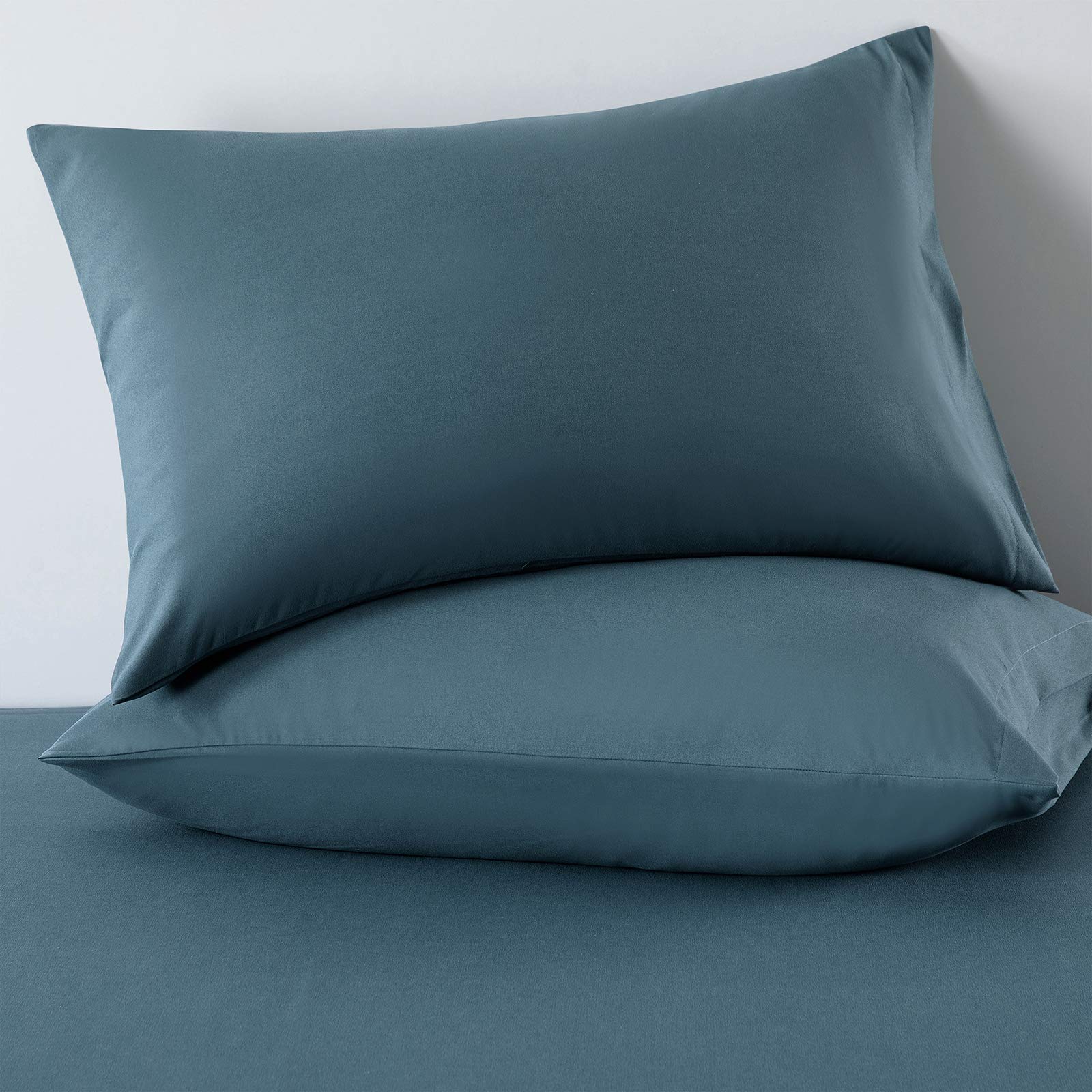 SiinvdaBZX 1800 Thread Count King Size Pillowcase Set of 2 - Ultra Soft Microfiber Pillow Covers with Envelope Closure - Easy Care & Wrinkle Resistant (Teal) - Perfect for Bedroom, Hotel, or Guest Room Decor