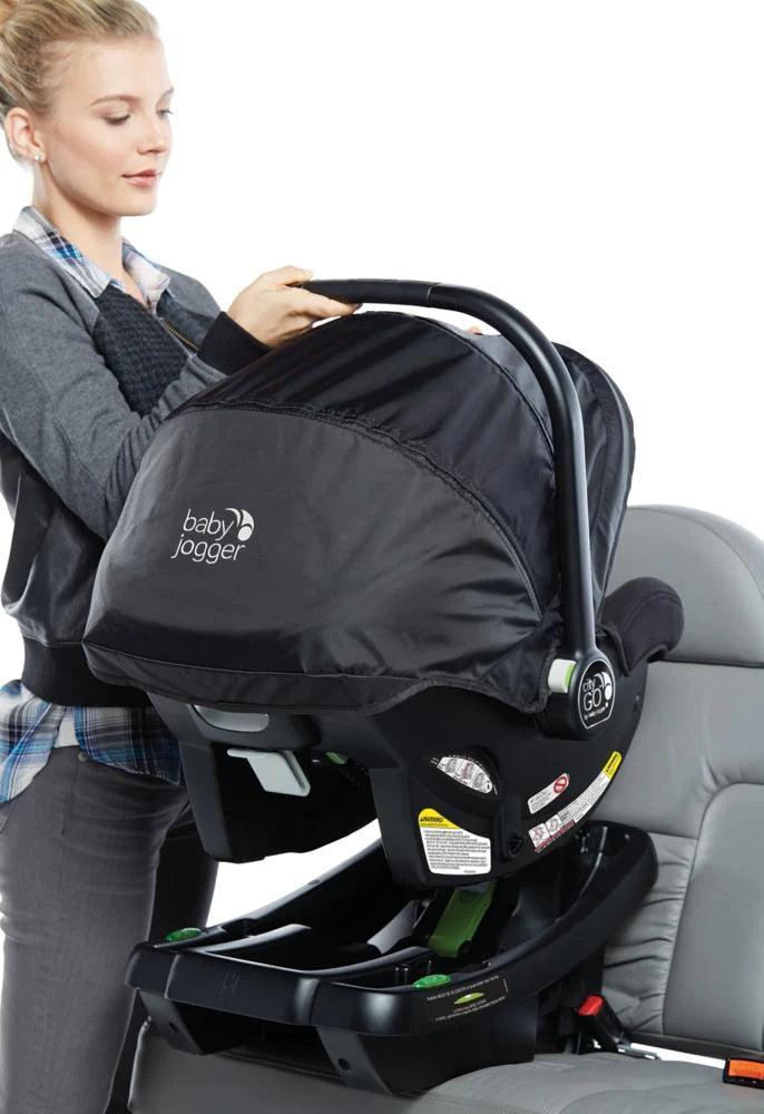 **Baby Jogger City Mini GT All-Terrain Stroller & City Go 2 Infant Car Seat Travel System - Lightweight, Compact Fold for Urban & Outdoor Adventures**    **使用场景:** Perfect for city strolls, jogging, travel, and everyday errands with your baby.