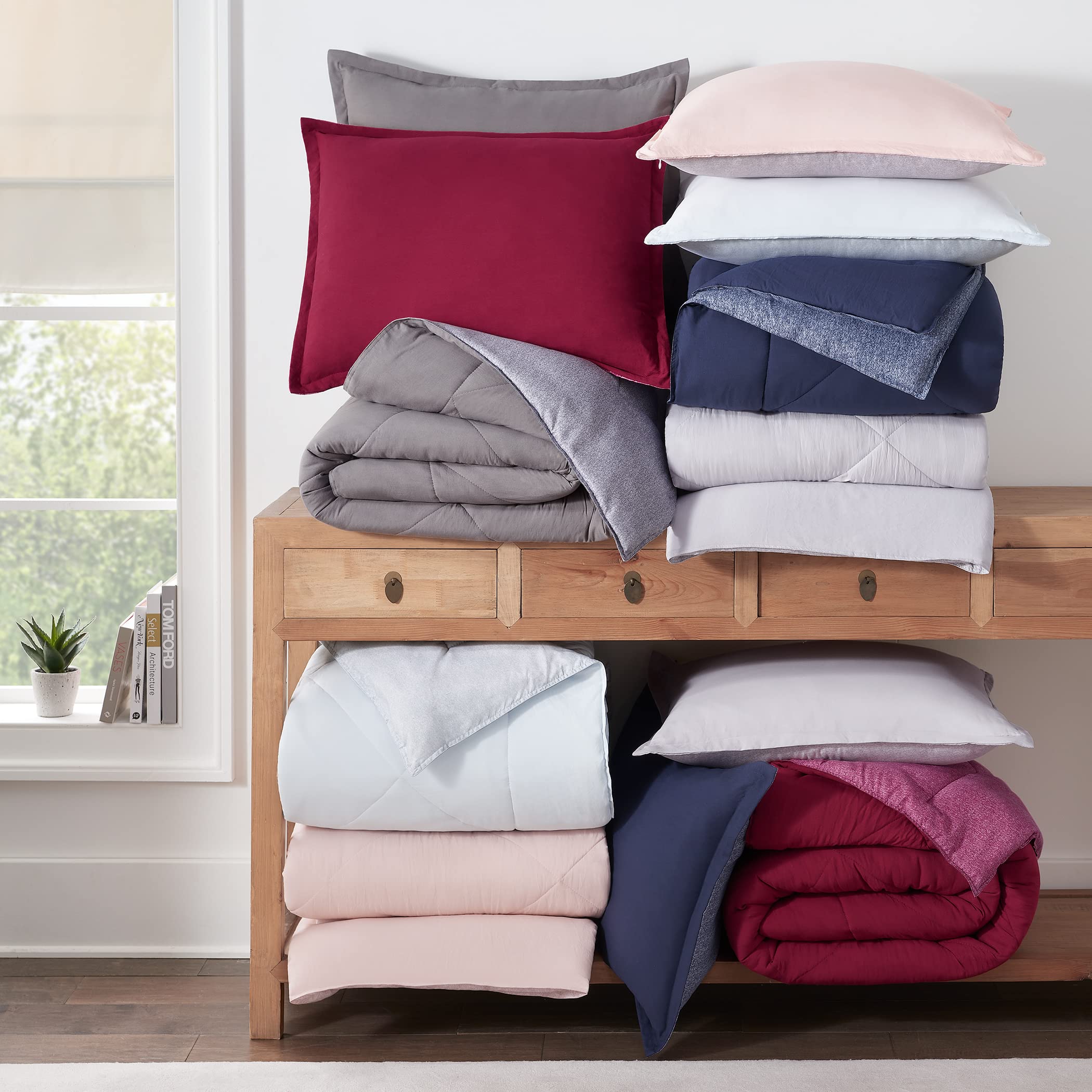 Serta SuperSoft Cooling 5-Piece Reversible Comforter Set with Sheets & Pillowcases - All-Season Microfiber Bedding for Twin/Twin XL Beds | Perfect for Guest Rooms, Dorms & Cozy Nights