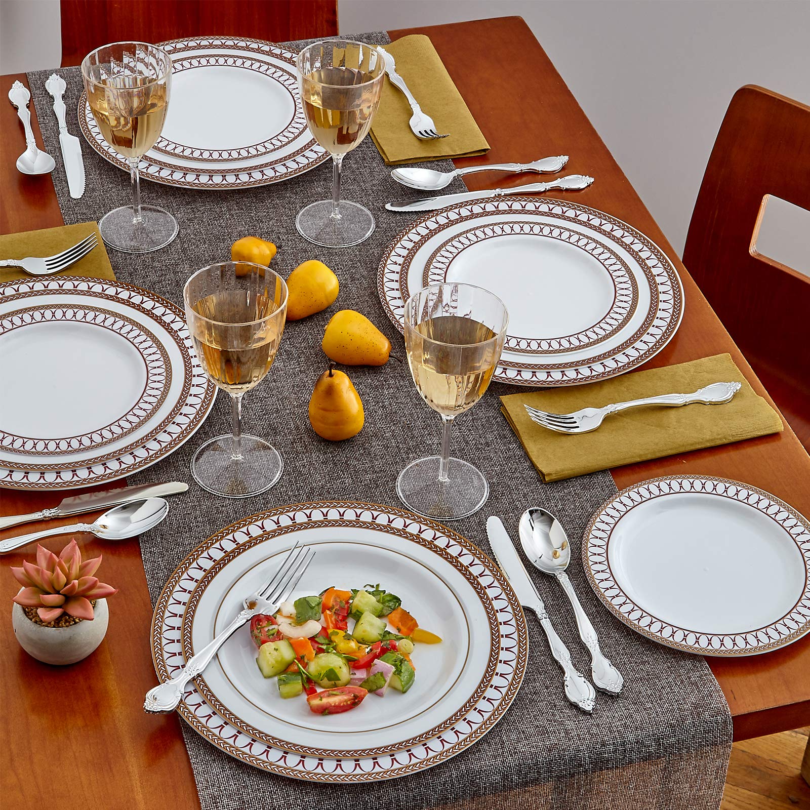 Elegant Red Christmas Plastic Plates Set - 20 Pack 9