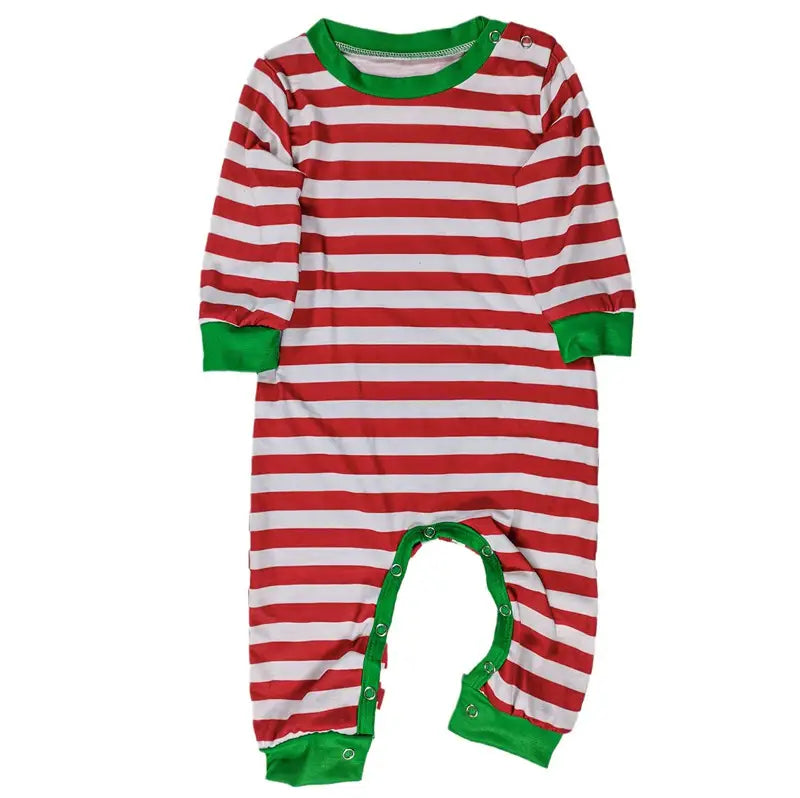**Family Matching Christmas Pajamas for Couples & Kids - Cozy Holiday Sleepwear for Festive Nights & Family Photos**