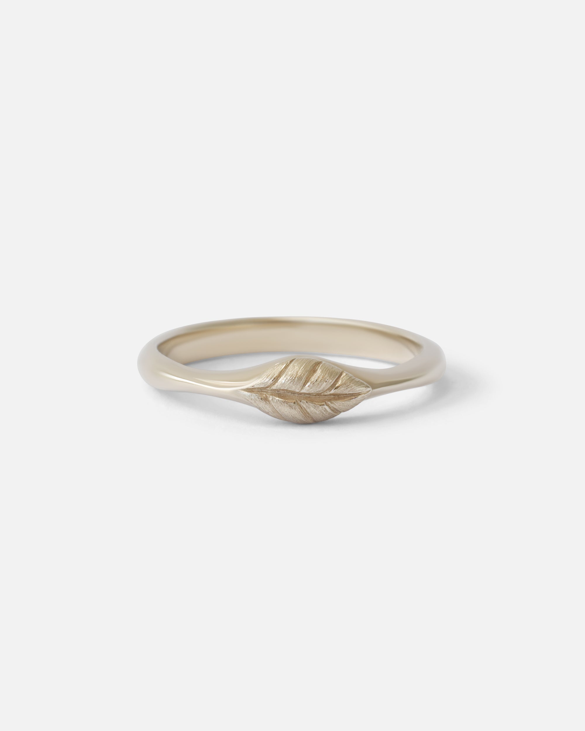 Single Leaf Stacker Ring - Elegant Minimalist Stackable Band for Women - Perfect for Everyday Wear, Layering & Gift Giving
