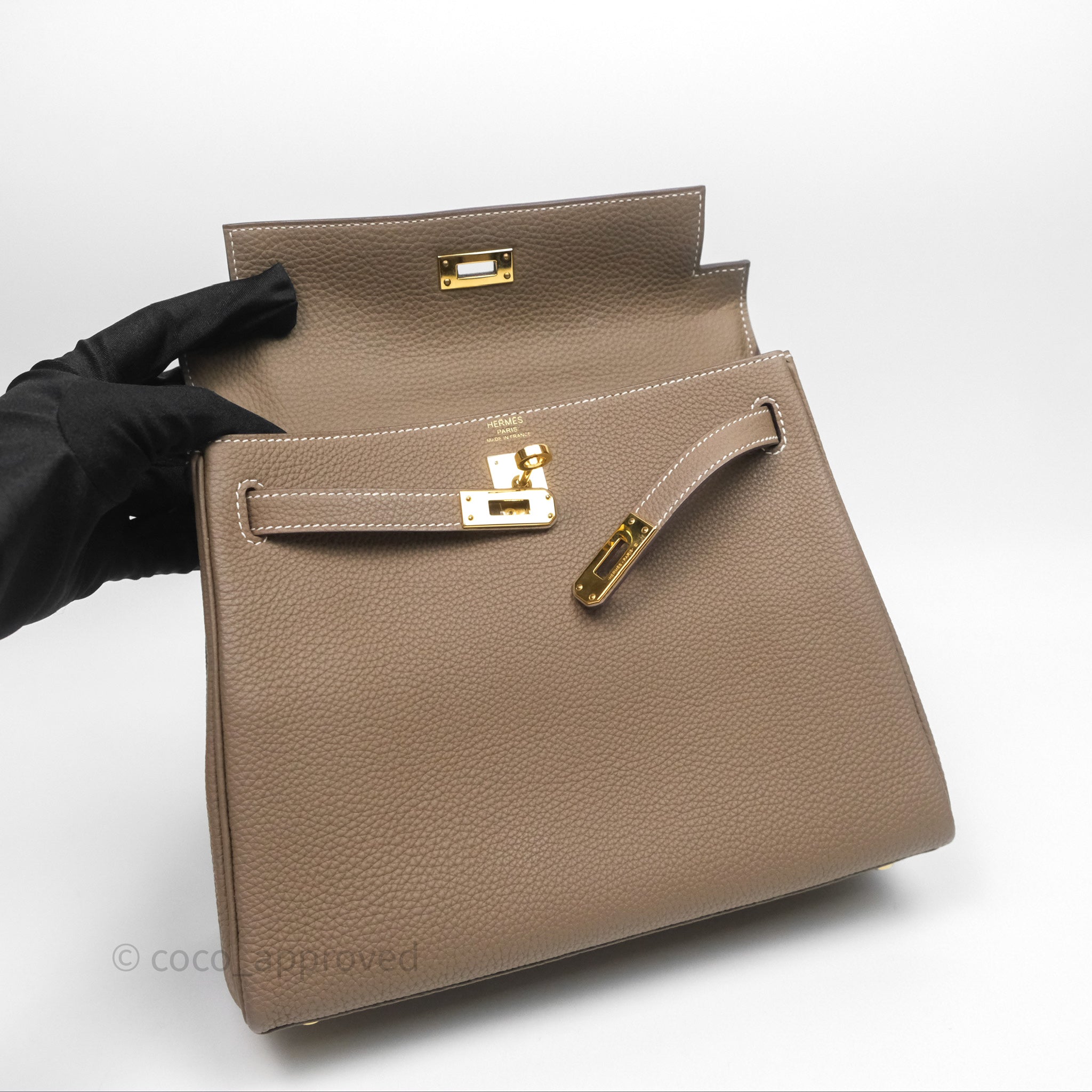 Authentic Hermès Retourne Kelly 25 Bag in Etoupe Togo Leather with Gold Hardware - Luxury Handbag for Women | Perfect for Work, Travel & Special Occasions