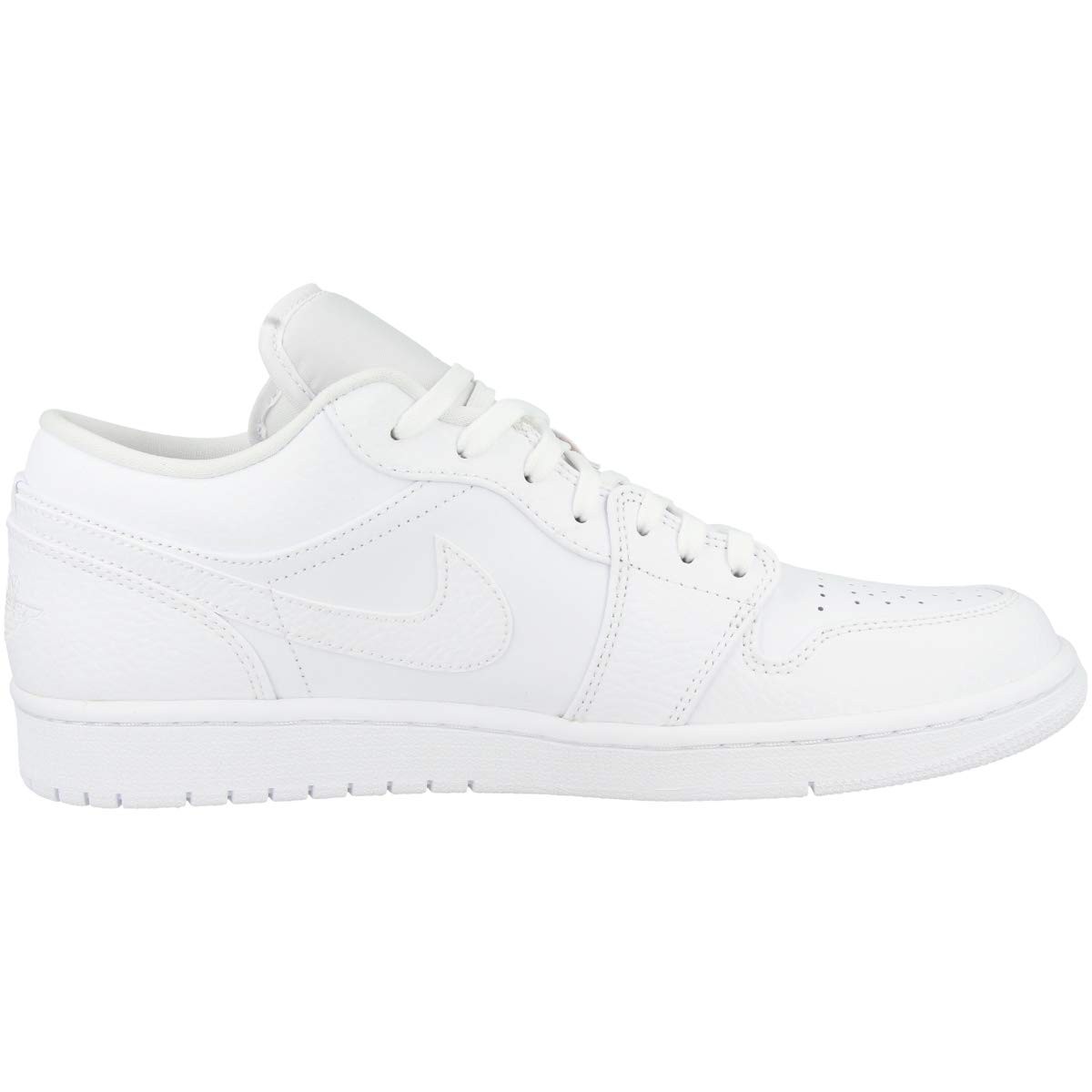 Nike Men's Basketball Shoes - High Performance Basketball Sneakers for Men - Lightweight & Breathable Court Shoes for Indoor/Outdoor Play - Perfect for Training, Games & Streetwear Fashion