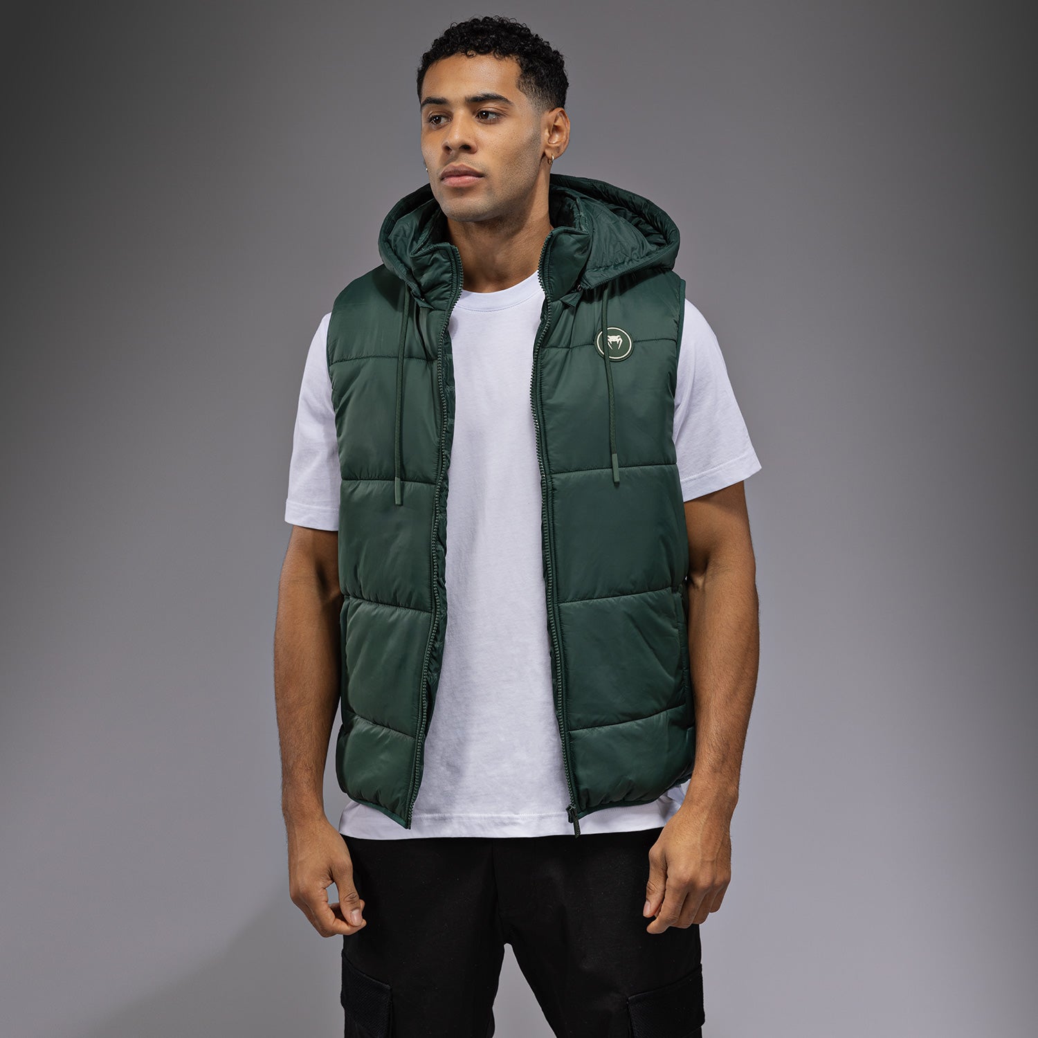 Venum Urban Guard Down Vest for Men - Lightweight Winter Jacket, Water-Resistant, Forest Green - Perfect for Outdoor Activities & Casual Wear