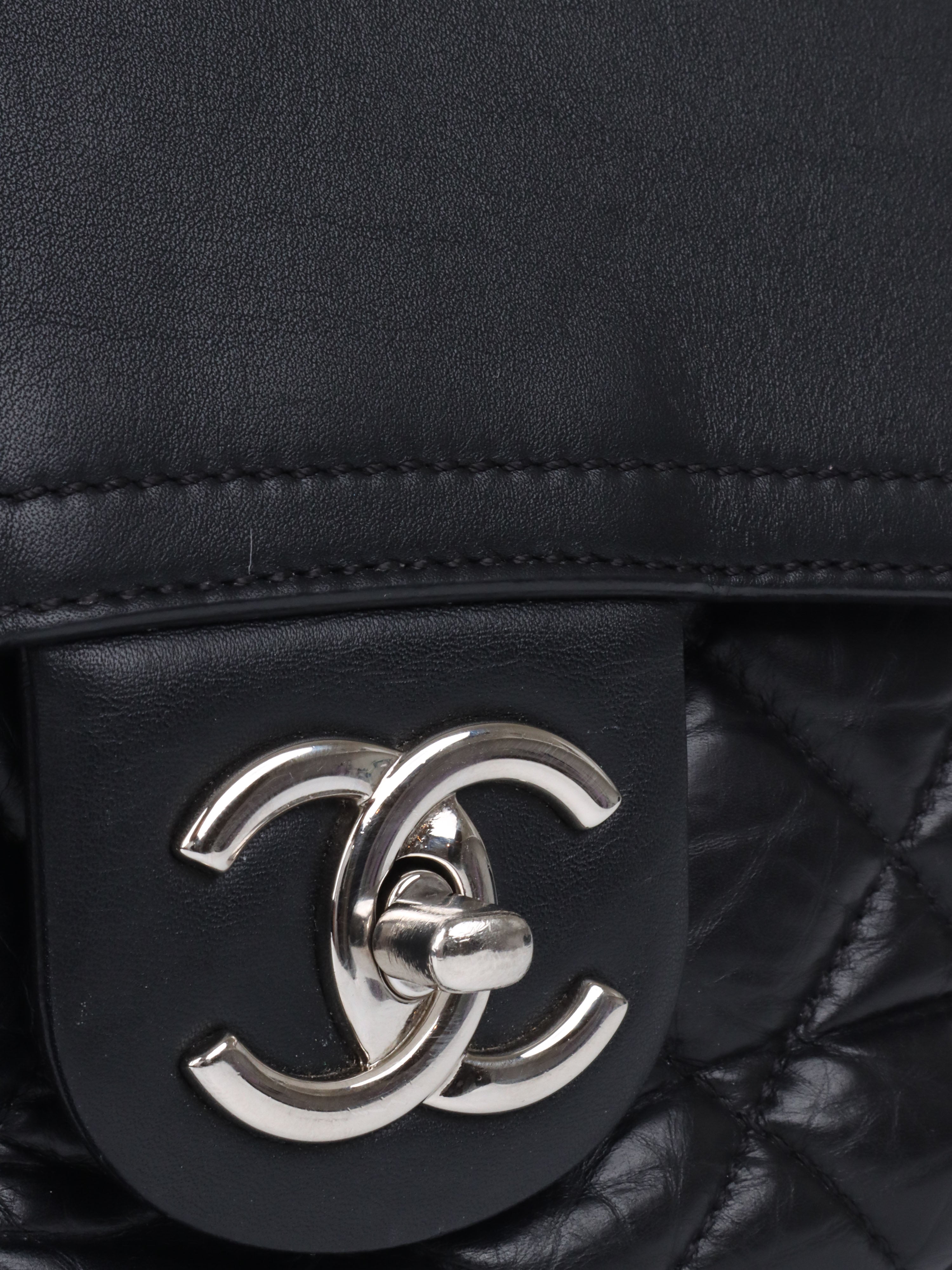 Chanel Black Wrinkled Quilted Leather Flap Bag Crossbody Purse for Women | Luxury Designer Handbag for Evening Parties, Date Nights & Special Occasions
