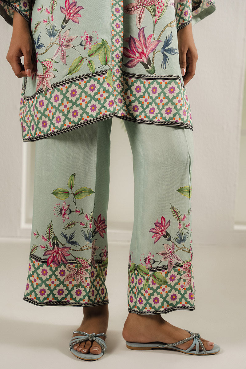 AQUA BLOOM 2-Piece Outfit Set - Stylish Women's Shirt & Comfortable Trousers for Casual Wear, Office & Summer Outings