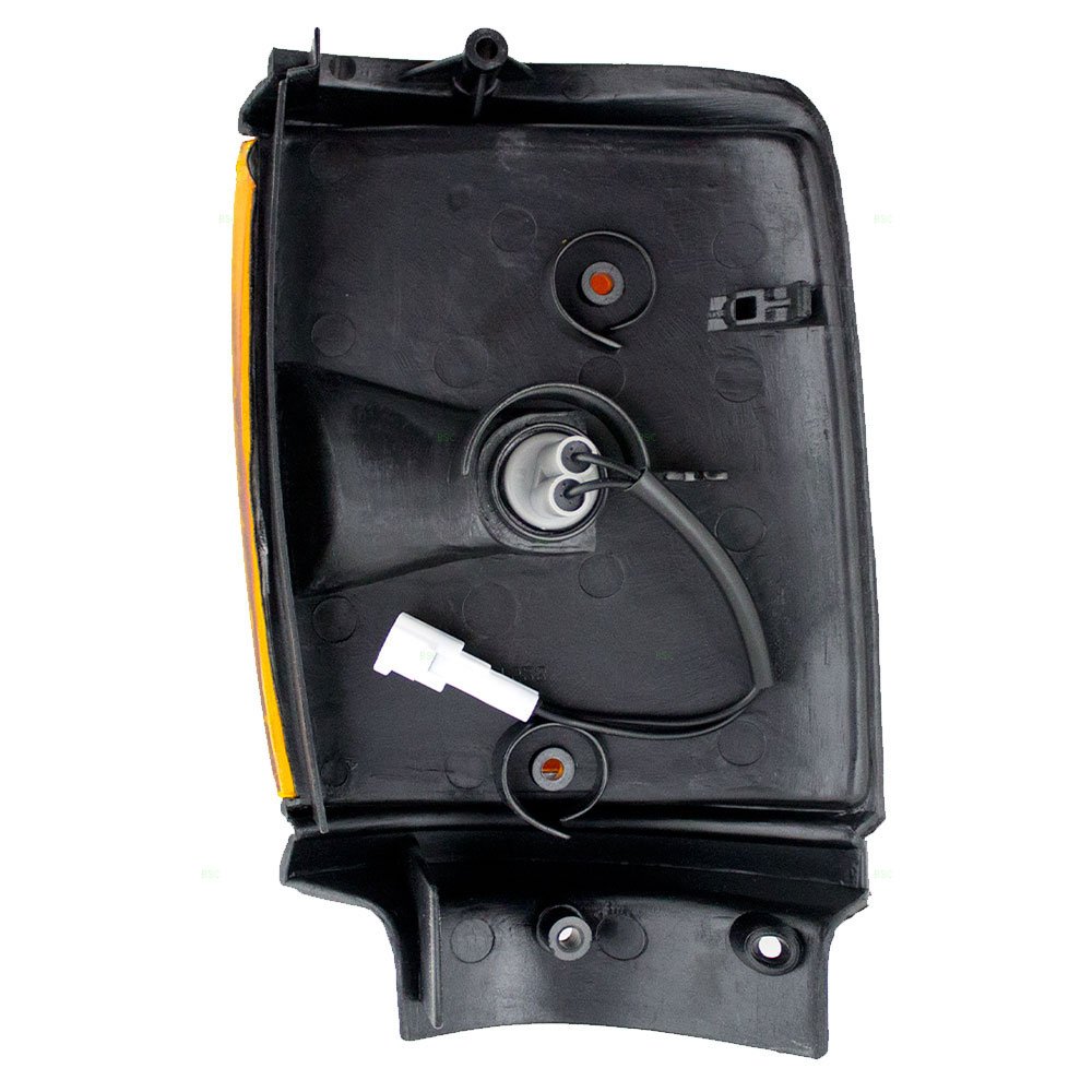 Brock Replacement Passengers Park Clearance Light Lamp with Black Trim - Compatible with 1987-1988 2WD Pickup Truck (Part# 8161089162) | Durable Auto Lighting for Night Driving & Parking Safety