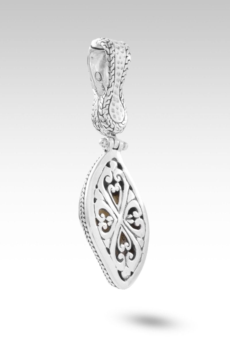 Choose Joy Pendant™ in Labradorite - Elegant Healing Crystal Necklace for Women | Perfect for Meditation, Yoga & Spiritual Gifts