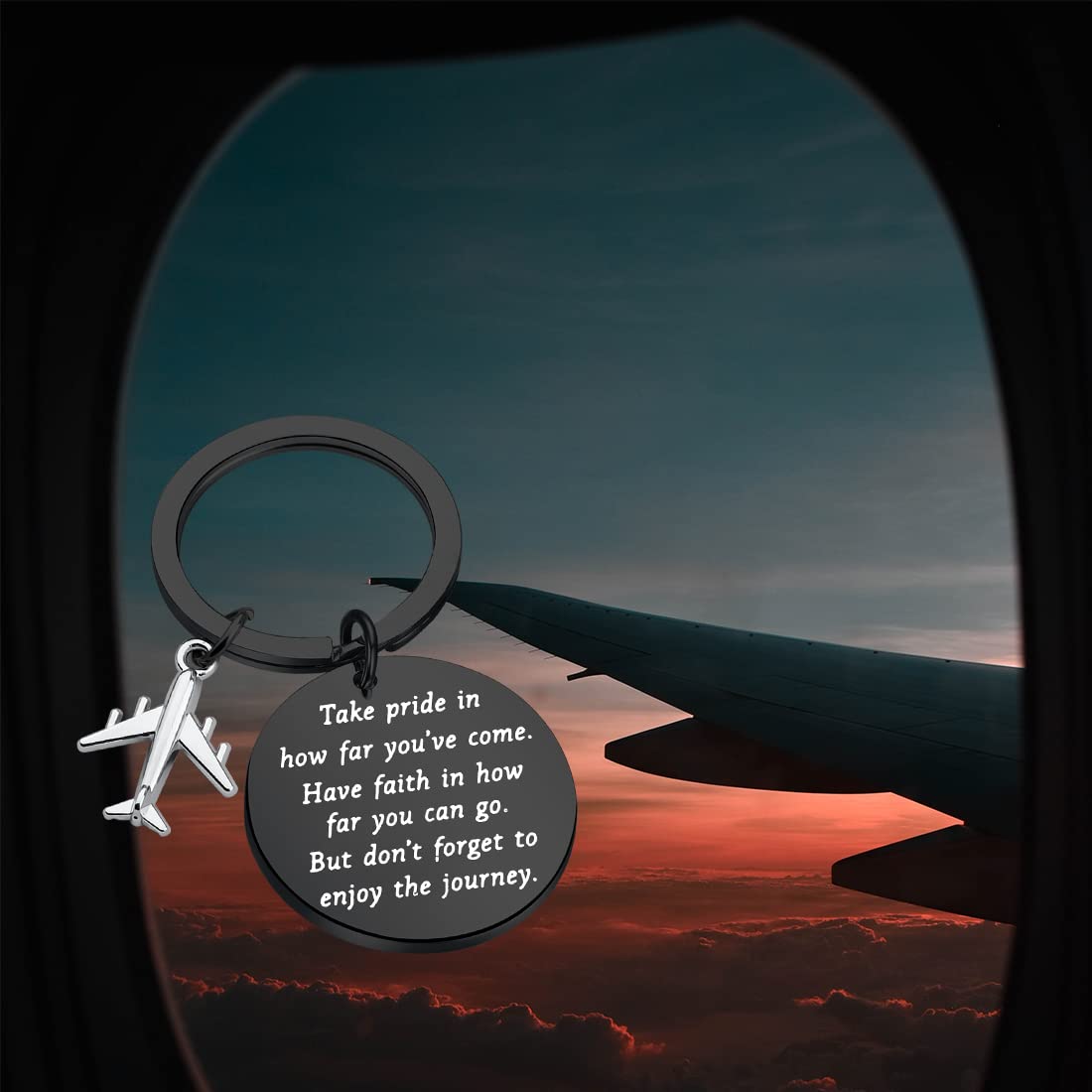 FUSTMW Aviation Keychain - Perfect Pilot & Flight Attendant Graduation Gift, Airplane Crew Souvenir - Ideal for Flight School Graduates, Cabin Crew Appreciation & Aviation Enthusiasts | Great for Travel Accessories, Work Badge Holder & Gift Giving Occasions