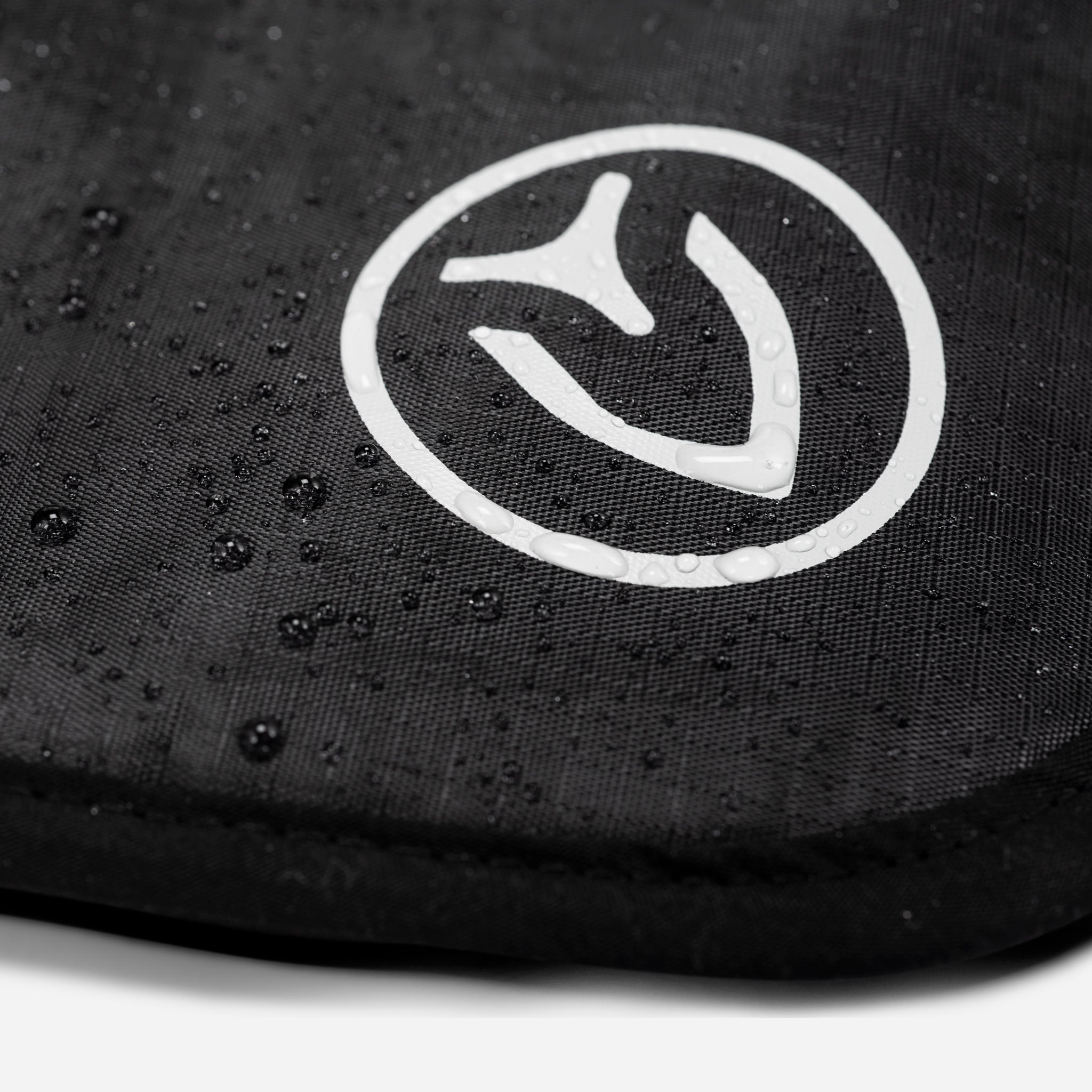 Waterproof Golf Rain Hood Towel - Windproof & Quick-Dry Golf Club Cover for Wet Weather - Perfect for Rainy Days & Golf Course Protection