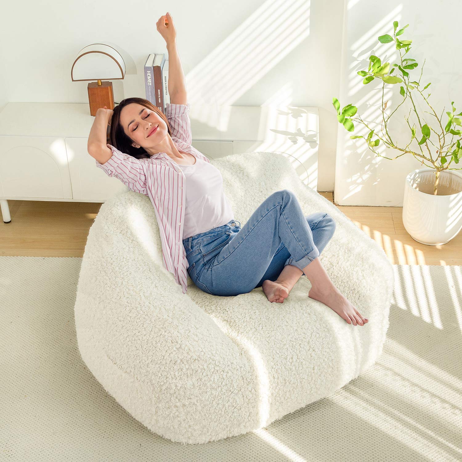 MAXYOYO Large Wool Bean Bag Chair with Pillow - Ultra Comfortable Lounge Chair for Adults & Teens - Perfect for Reading, Gaming, and Relaxing in Living Room, Bedroom or Dorm