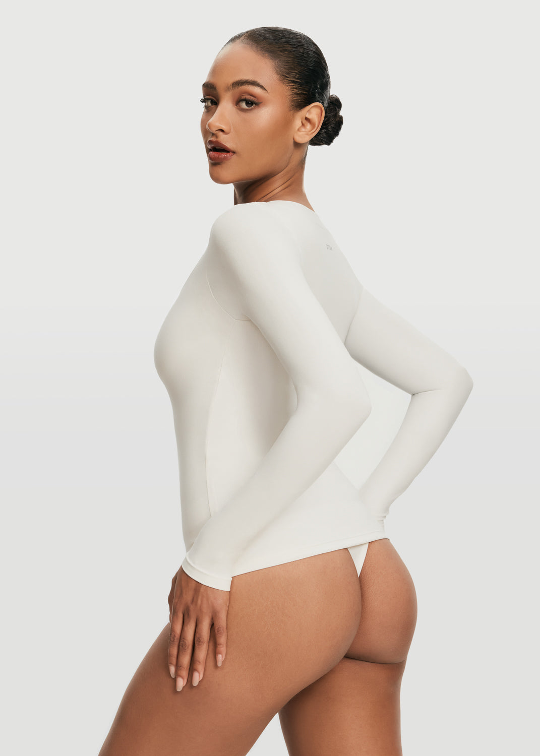 Women's Scoop Neck Long Sleeve T-Shirt - Soft Stretch Casual Basic Tee for Everyday Wear | Perfect for Layering, Office, and Weekend Outfits