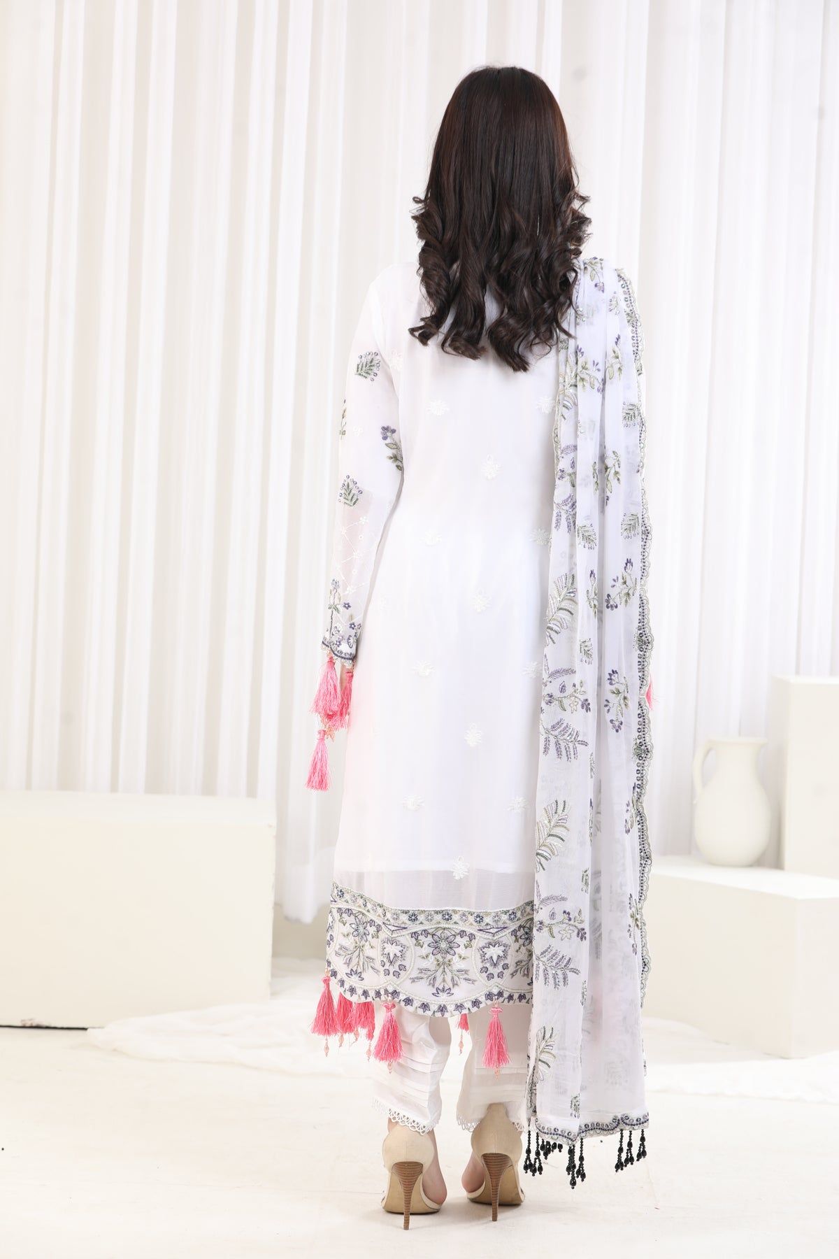 Alizeh Lamhay Festive Collection 07 ABAR - Elegant Party Wear for Women, Perfect for Weddings, Festivals & Special Occasions