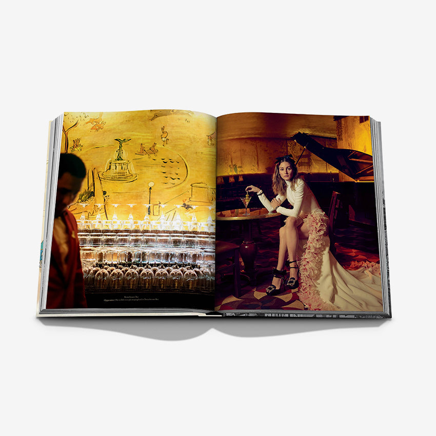 Assouline The Carlyle: A Timeless New York Luxury Hotel Experience - Perfect for Travel Enthusiasts & Coffee Table Decor