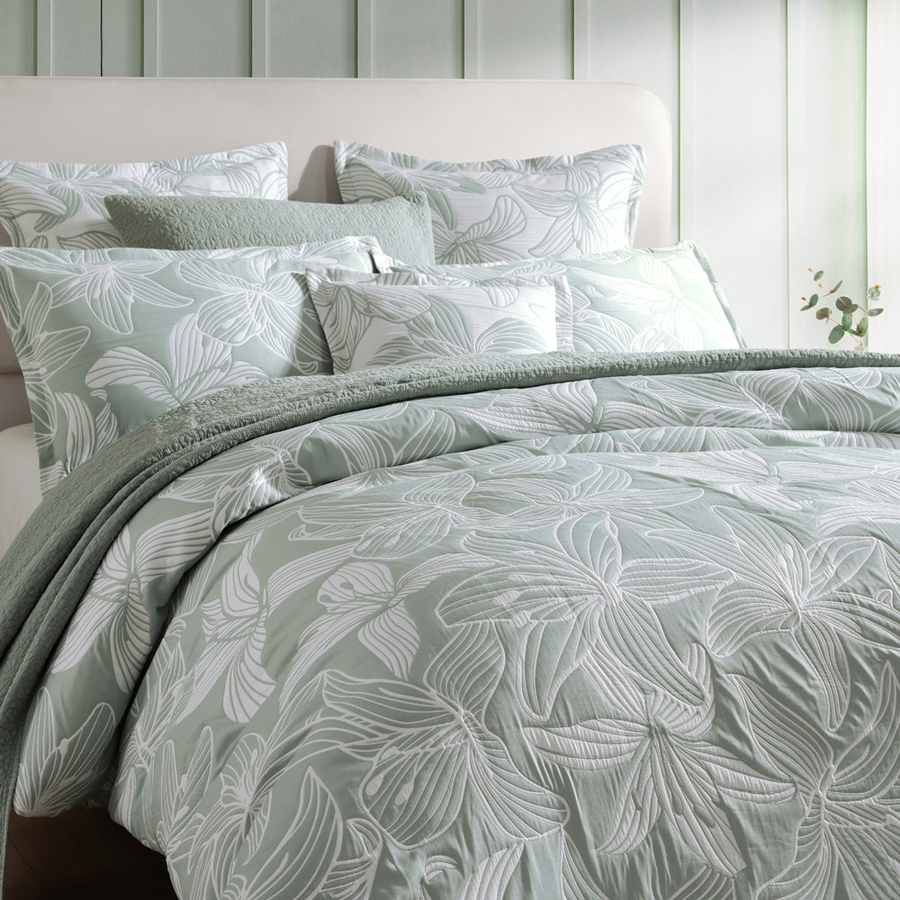 Grace Sage Quilt Cover Set - Queen Size Bedding Set | Soft & Breathable Cotton Duvet Cover for Cozy Bedroom Decor | Perfect for Master Bedroom, Guest Room & Airbnb Stays