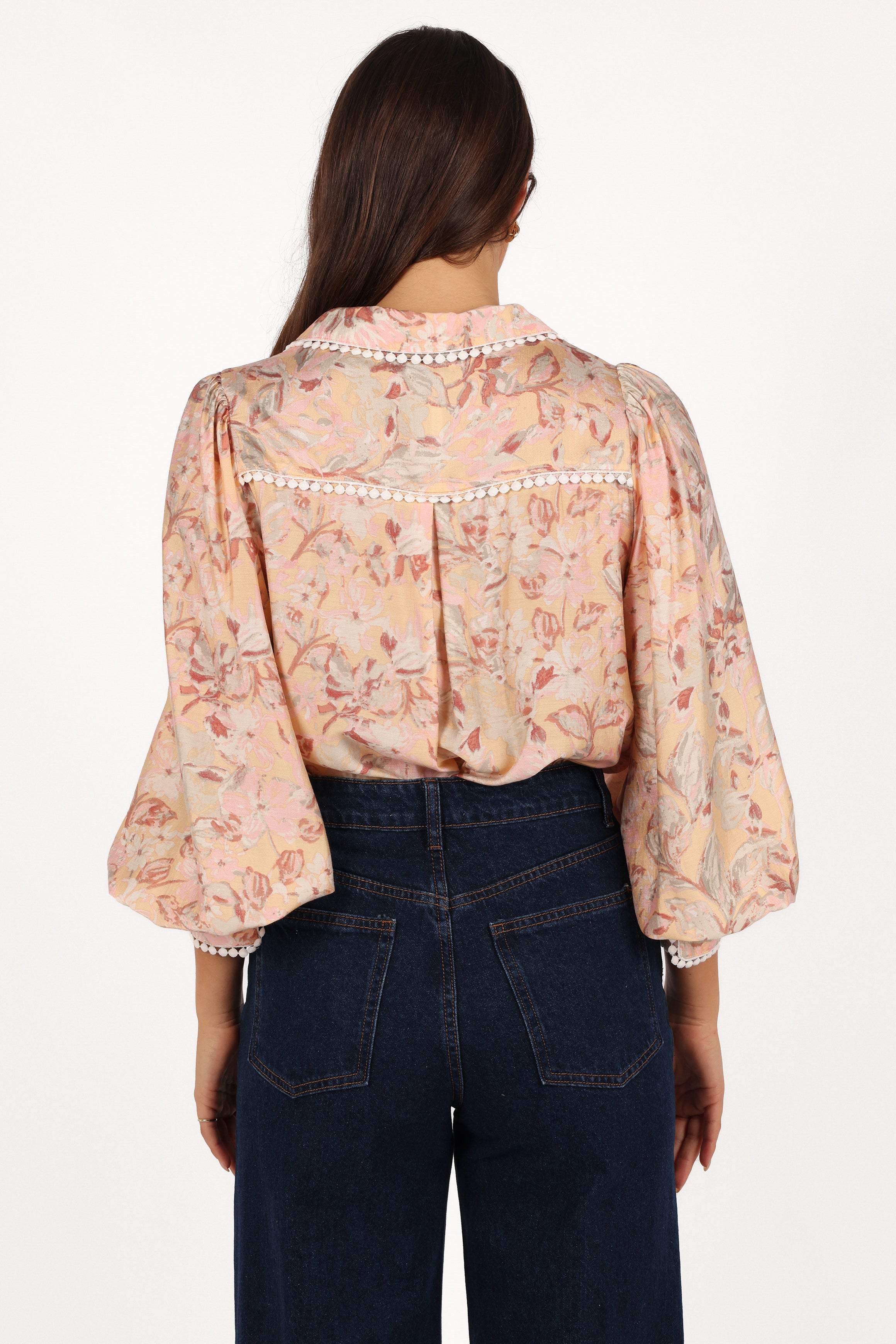 Floria Top Beige Floral Print Women's Blouse - Elegant Casual Wear for Spring & Summer Outfits | Perfect for Office, Dates & Weekend Getaways