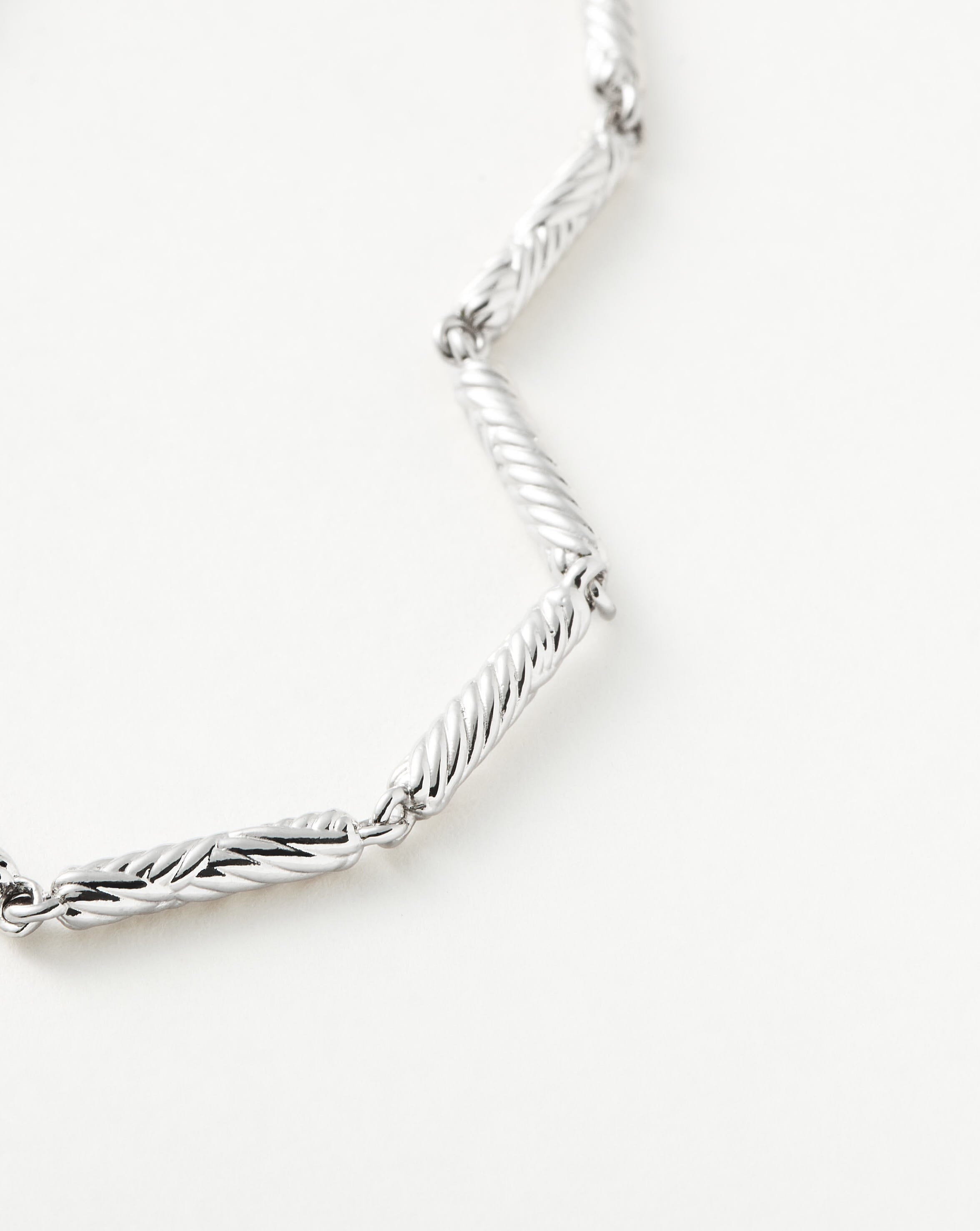 Wavy Ridge Chain Bracelet for Women - Trendy Layered Gold & Silver Bracelets for Everyday Wear - Perfect for Casual, Office & Party Outfits