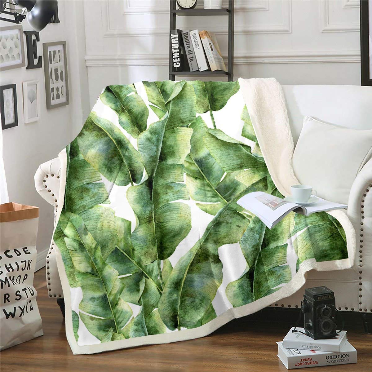 **Soft Tropical Leaf Plush Blanket for Girls - 50