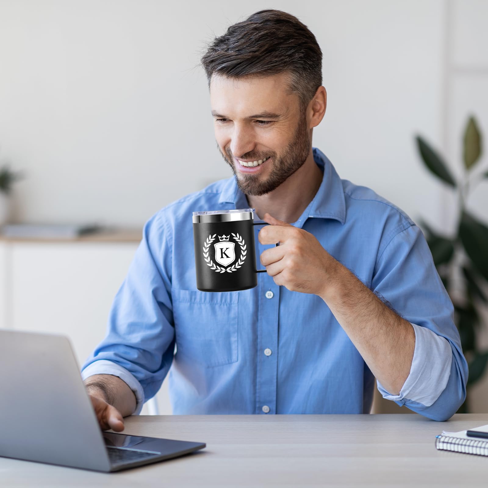 **Personalized Coffee Mug with Initial K - Custom Monogrammed Gifts for Men & Women - 12oz Insulated Travel Mug with Lid - Perfect for Christmas, Birthday, Anniversary & Romantic Gifts - Ideal for Office, Home & Travel Use**