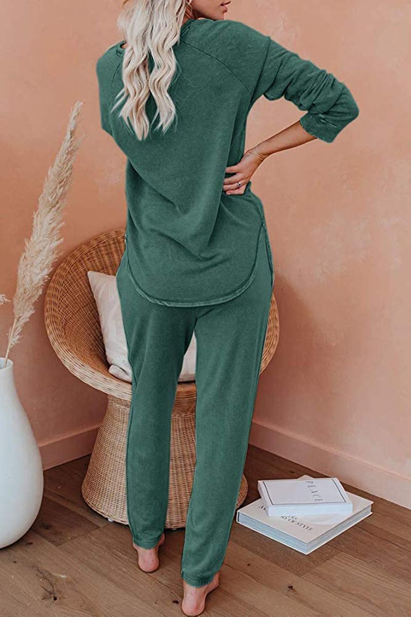AUTOMET Women's 2-Piece Pajama Set - Cozy Fall Loungewear Sweatsuit with Sweatpants | Soft Sleepwear & Home Relaxation Outfit