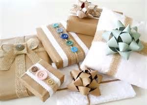 Vintage Victorian Wrapped Beauty & Bath Gift Set - Perfect for Birthdays, Anniversaries & Special Occasions
