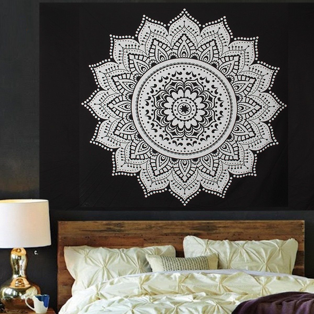 GDONLINE Ombre Mandala Cotton Tapestry Wall Hanging - Boho Home Decor for Bedroom, Dorm, Yoga Studio - Hippie Table Cover, Sofa Throw, Beach Blanket & Meditation Space Decor