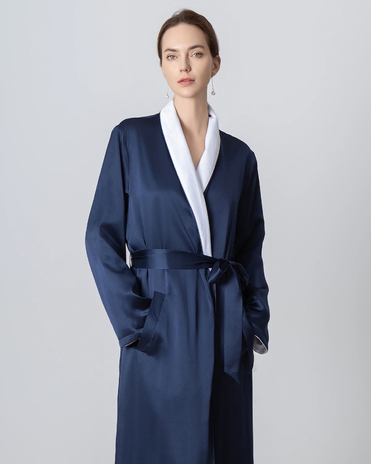 Luxury Silk & Velvet Reversible Winter Robe for Women - Soft Warm Bathrobe with Pockets - Perfect for Spa, Loungewear & Cozy Nights at Home