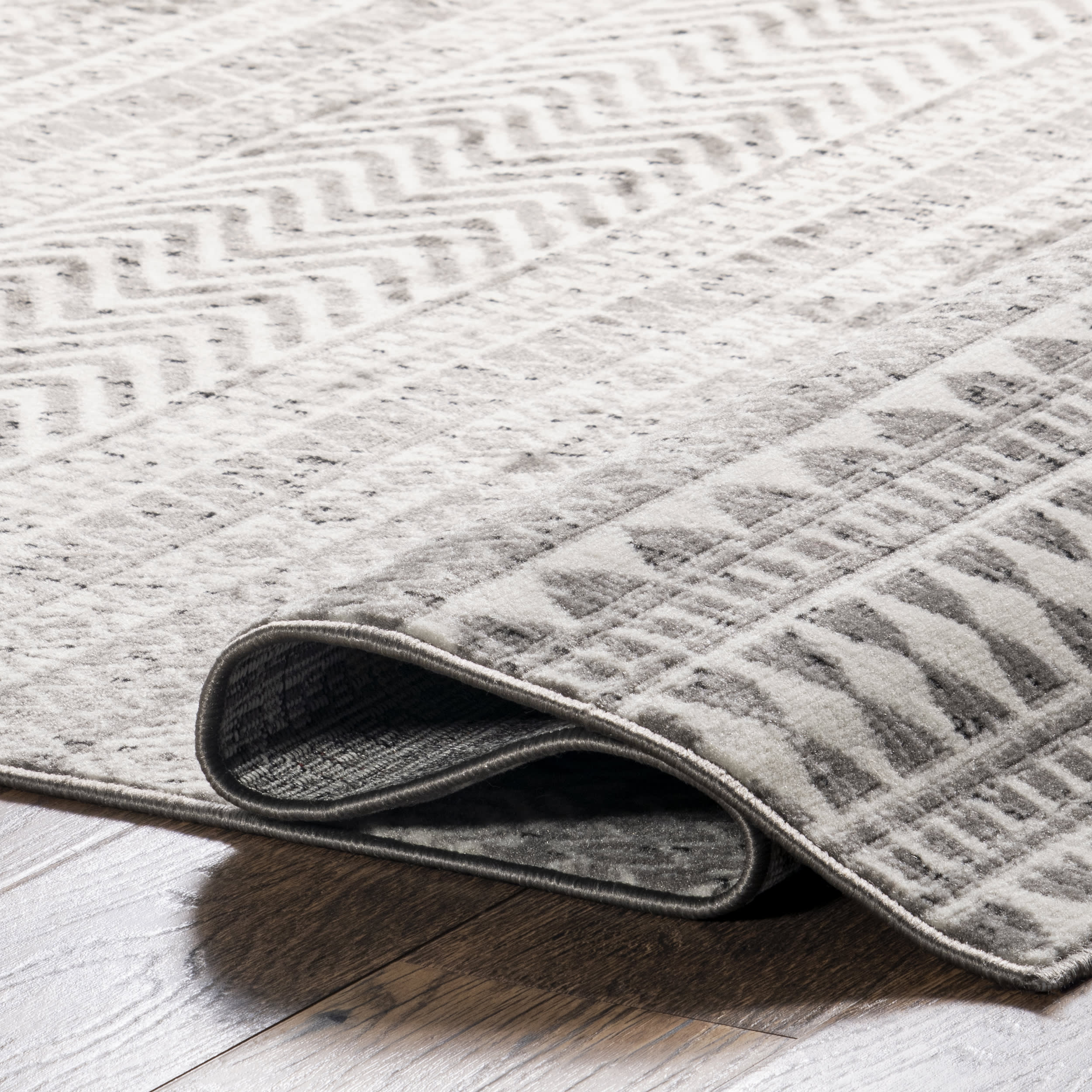 Stylish Devin Geometric Banded Area Rug in Grey - Perfect for Living Room, Bedroom & Home Decor